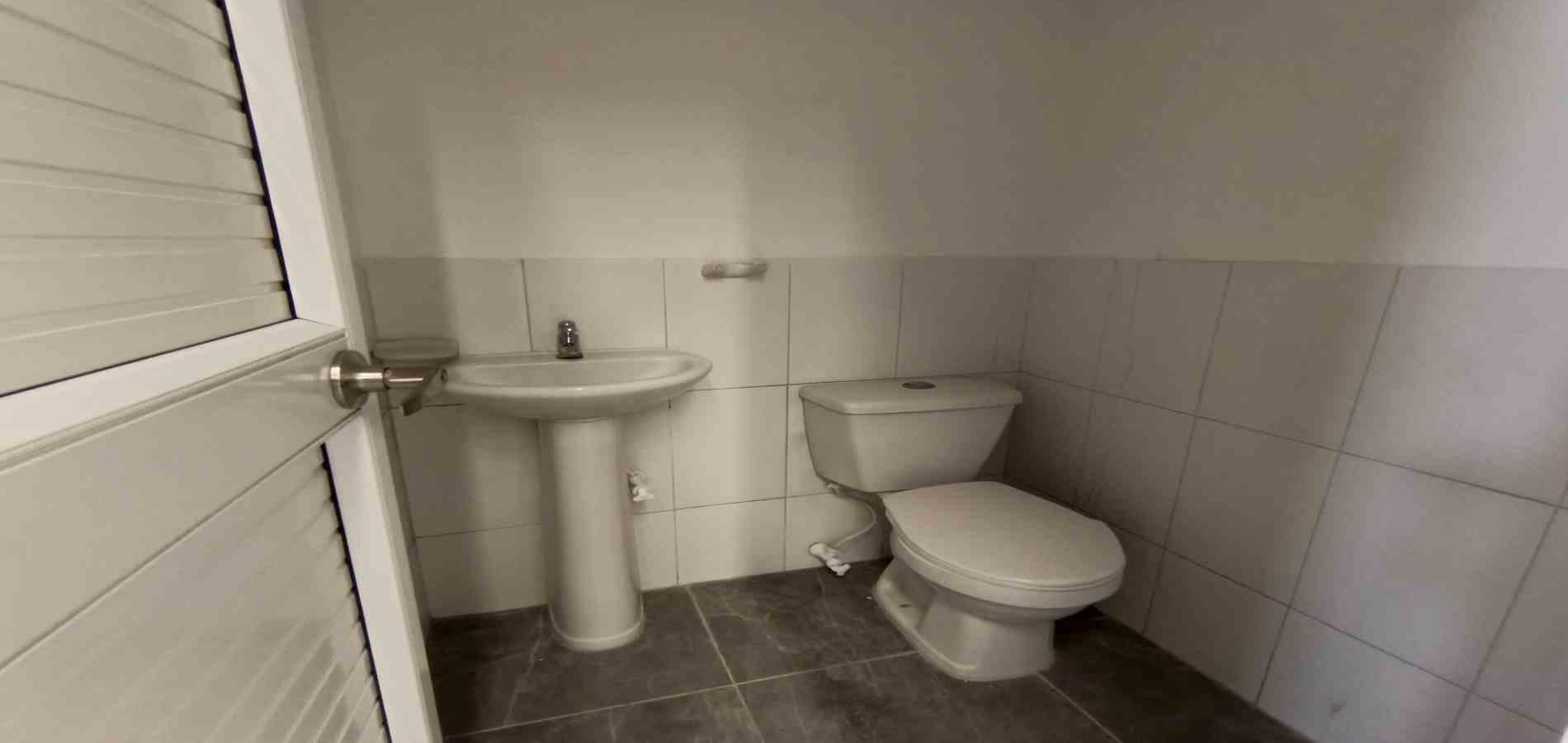 Foto de Bodega en Arriendo en Malteria, Manizales - 2 - 279070156