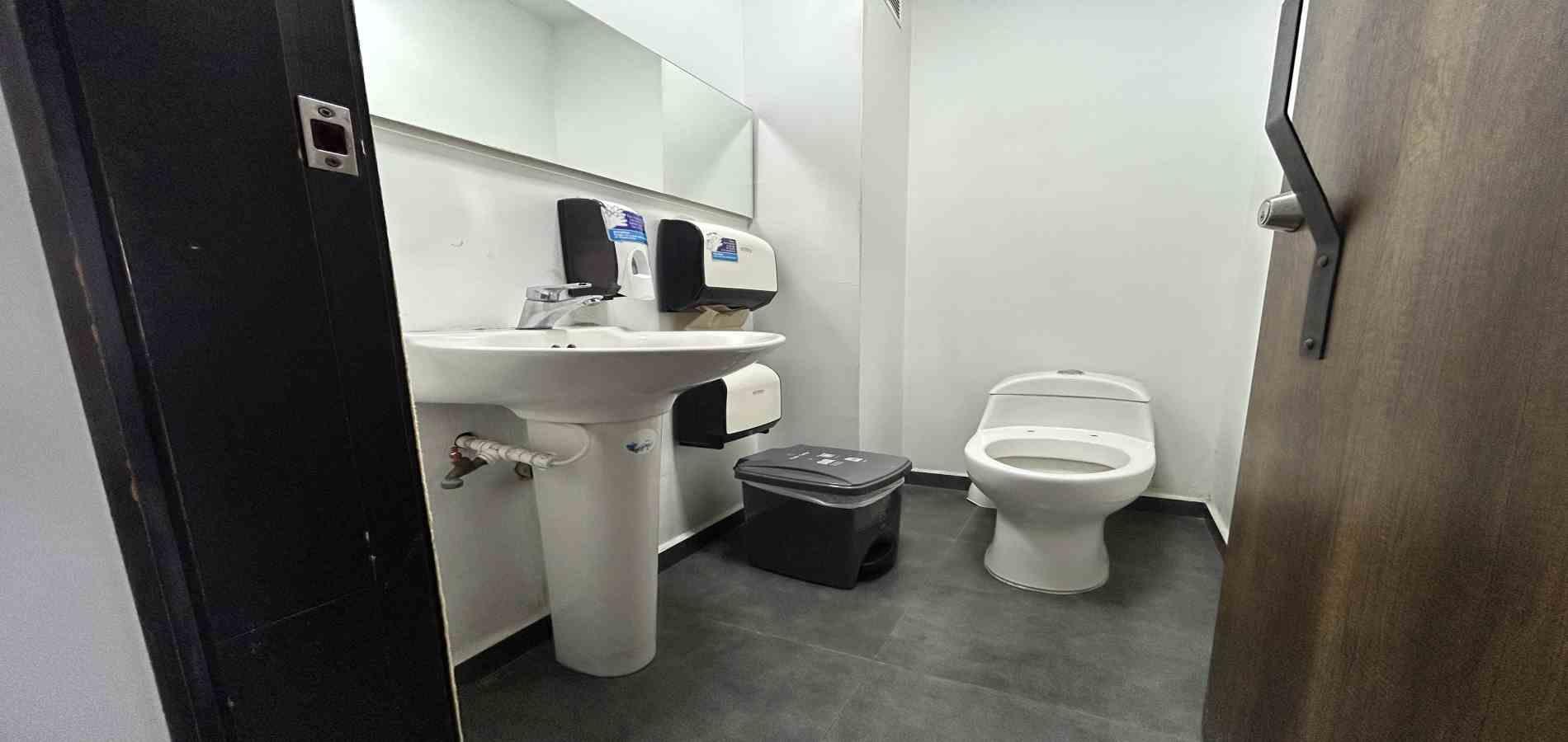 Foto de Edificio de apartamentos en Venta en Comuna universidad/san jose sur, Pereira - 32 - 279066639