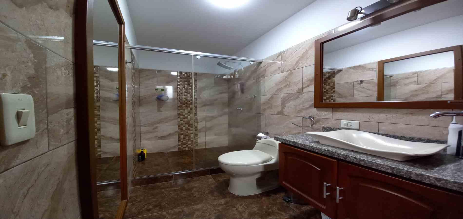 Foto de Casa en Arriendo en Avenida alberto mendoza, Manizales - 1 - 279069983