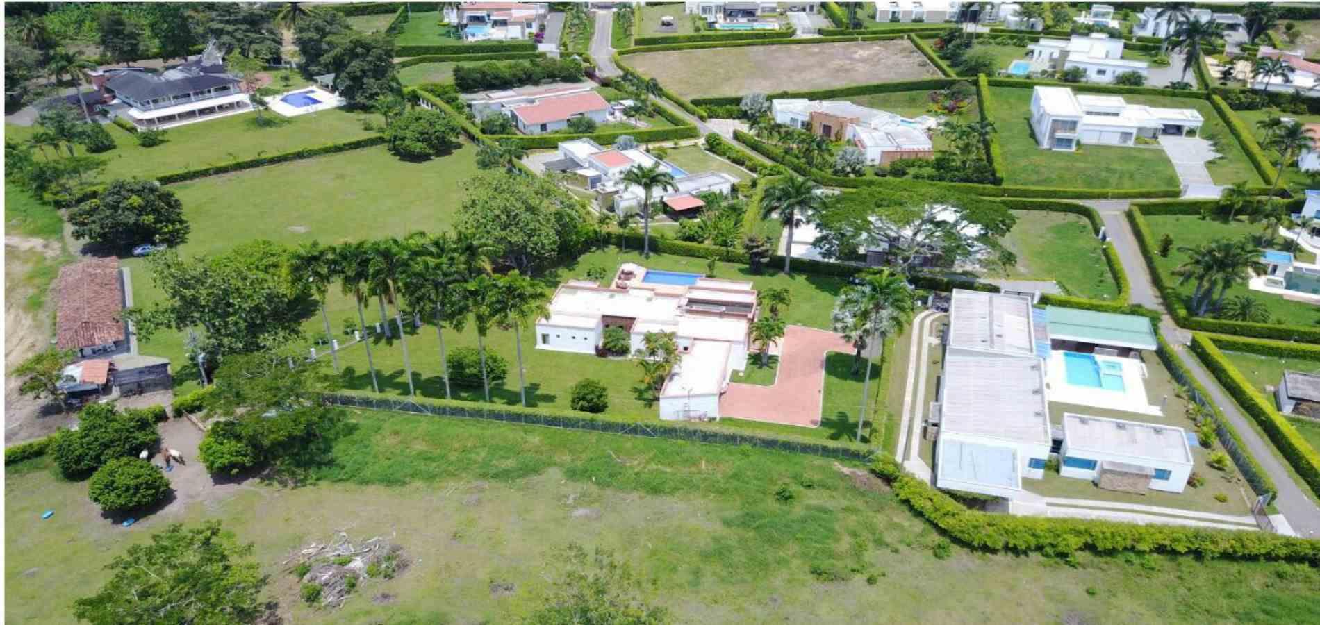 Foto de Casa en Arriendo en Armenia, Armenia  - 2 - 279070015