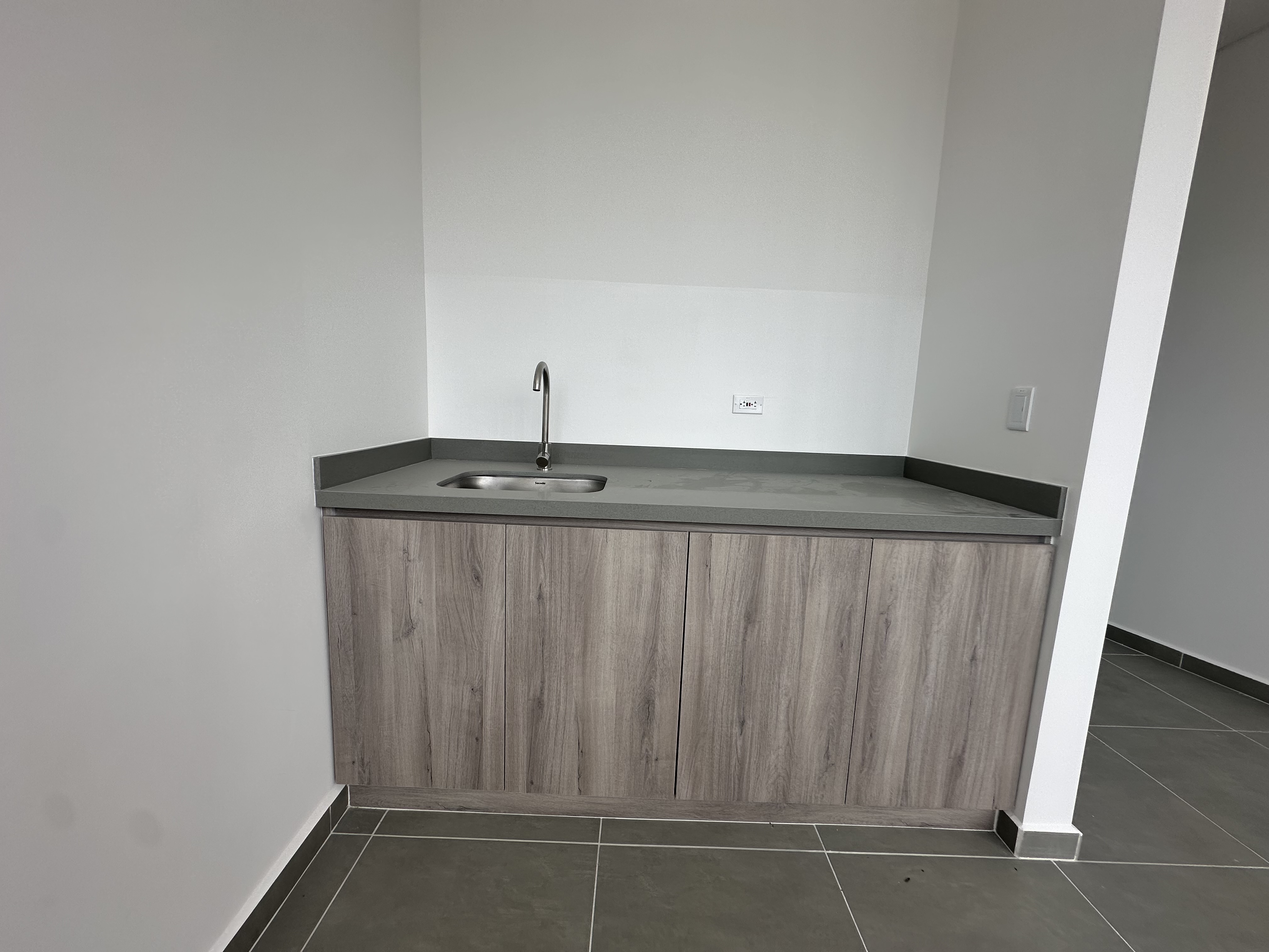 Foto de Consultorio en Arriendo en Avenida centenario, Armenia  - 11 - 279069789