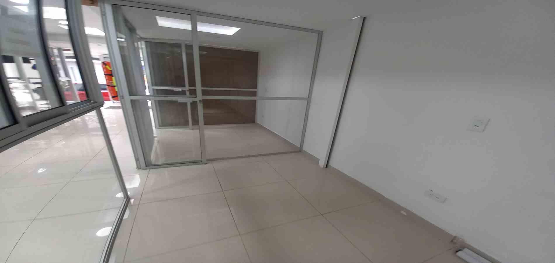 Foto de Local en Arriendo en Centro, Villamaria - 2 - 279052594