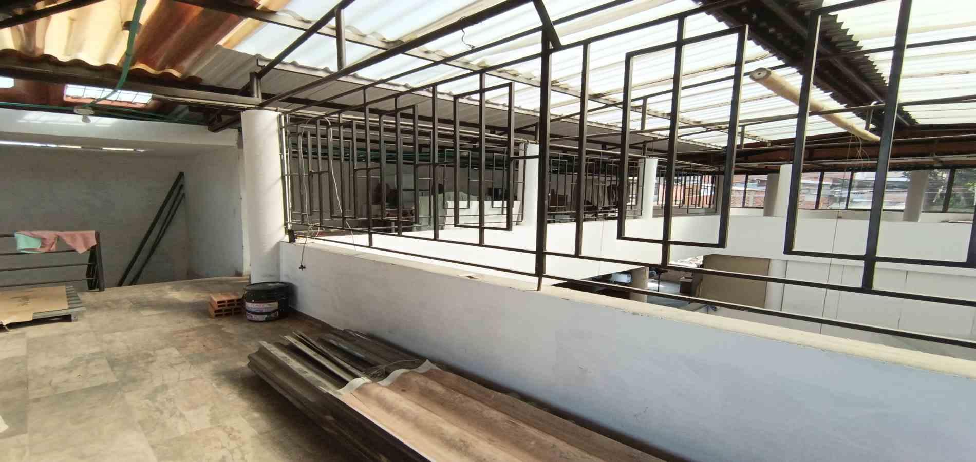 Foto de Local en Arriendo en Nereidas, Villamaria - 2 - 279061790