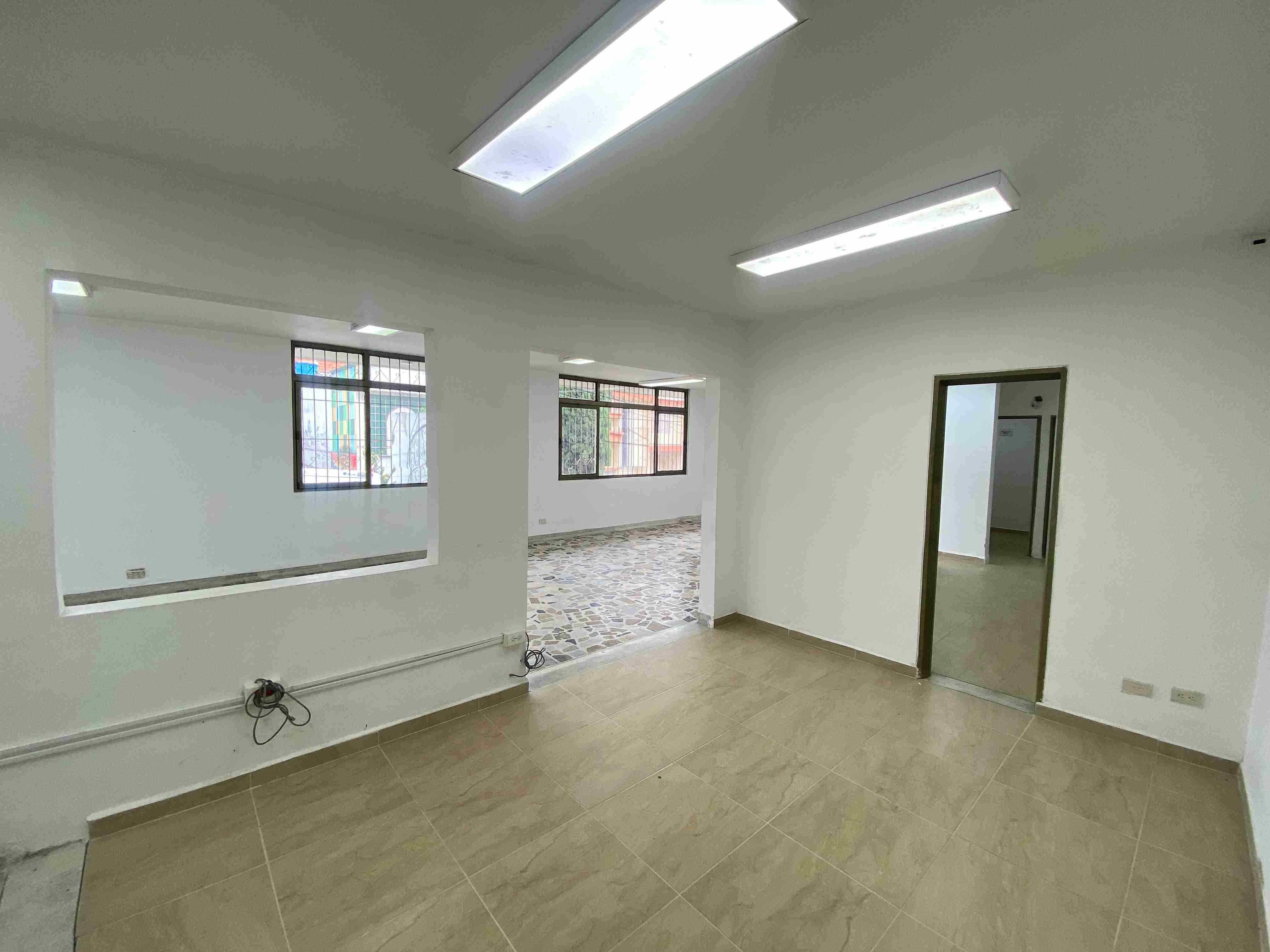 Foto de Local en Arriendo en Av bolivar, Armenia  - 7 - 279055661