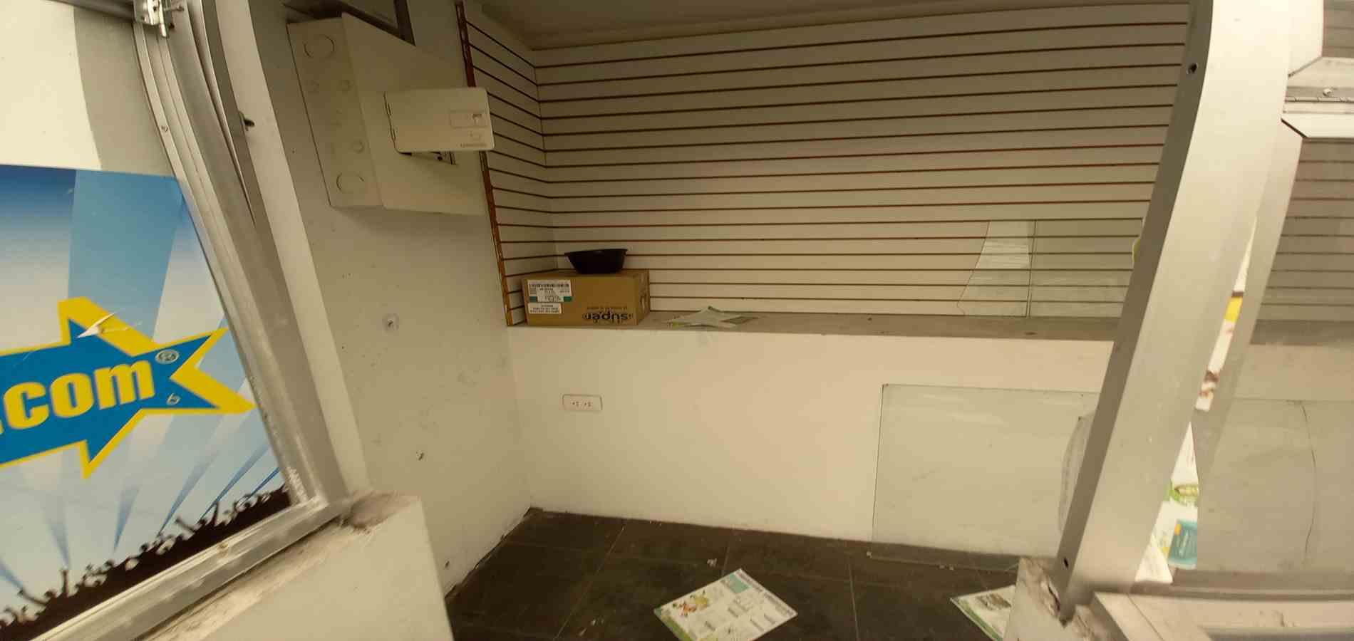 Foto de Local en Venta en Avenida santander , Manizales - 4 - 279020094