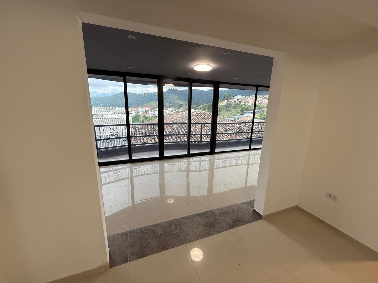 Foto de Edificio en Venta en Centro, Neira - 3 - 279063048