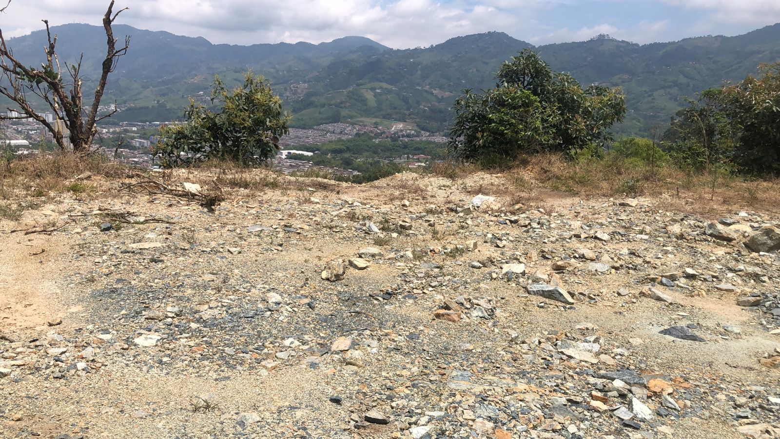 Foto de Lote / terreno en Venta en Dosquebradas, Dosquebradas - 4 - 279053268