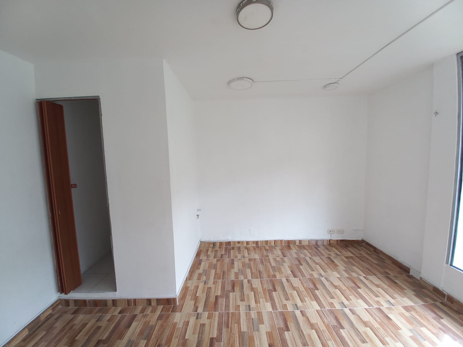 Foto de Local en Arriendo en Circunvalar, Pereira - 9 - 279067693