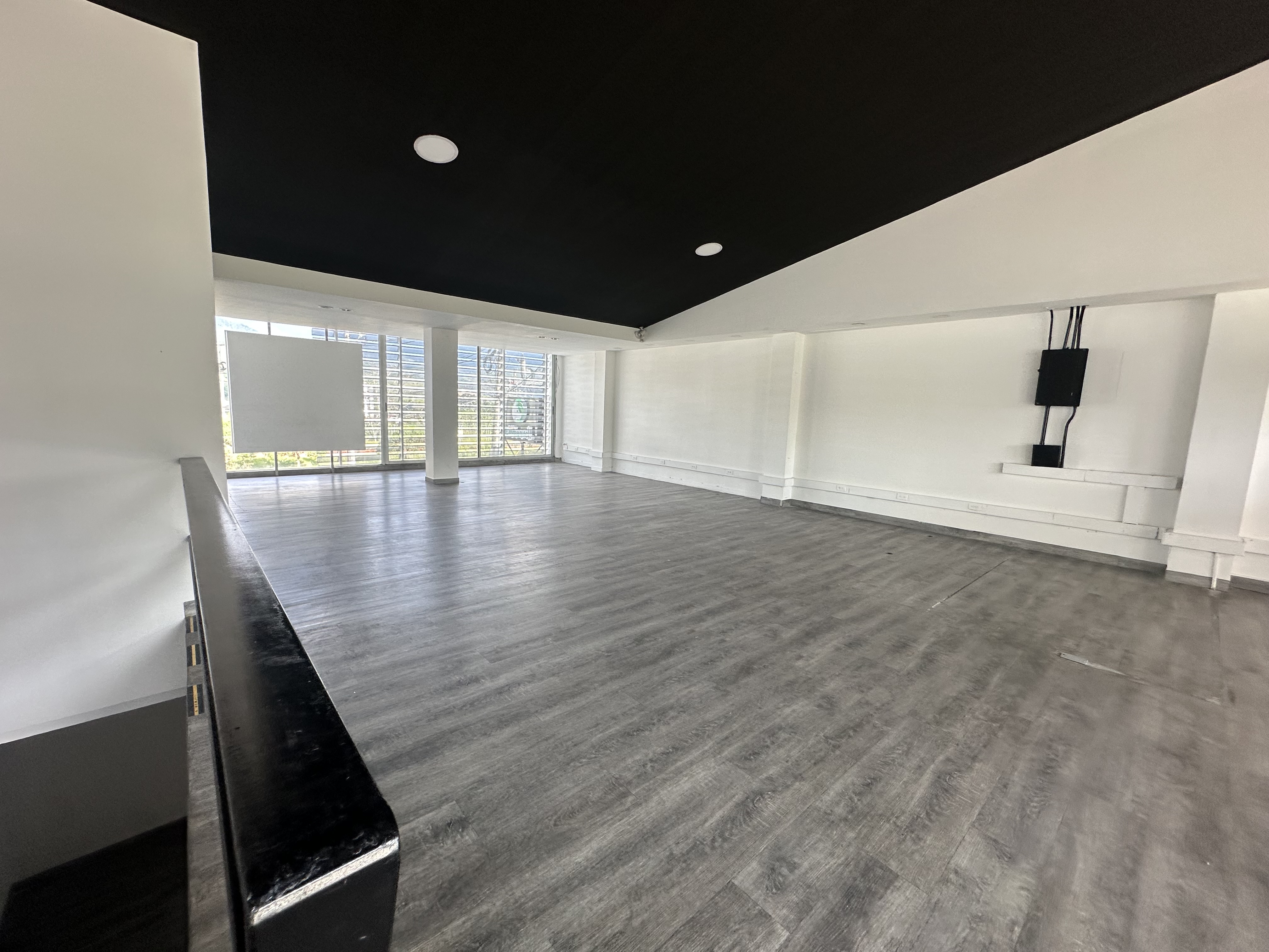 Foto de Local en Venta en Av bolivar, Armenia  - 8 - 279069736