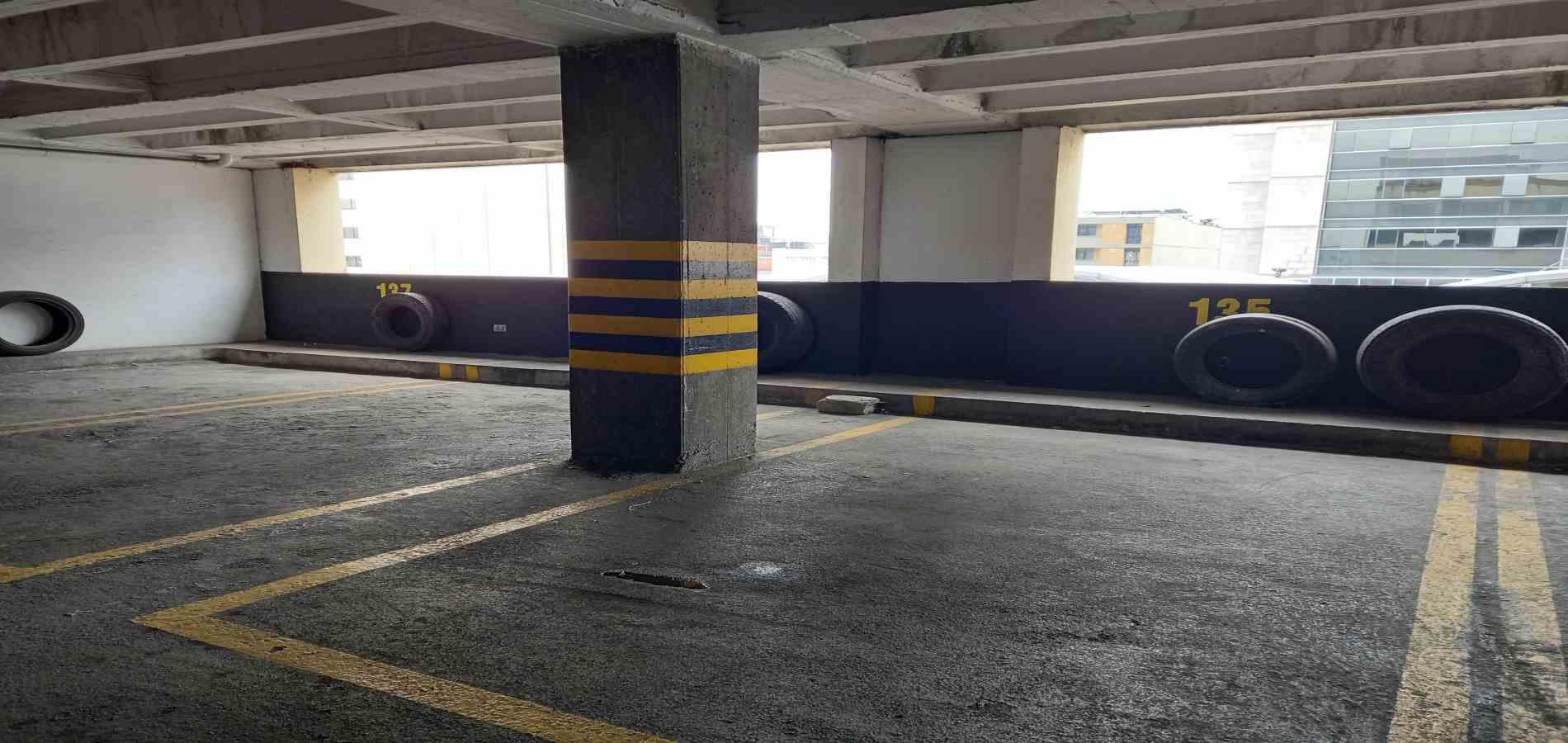Foto de Oficina para Venta en Centro, Manizales - 279068141