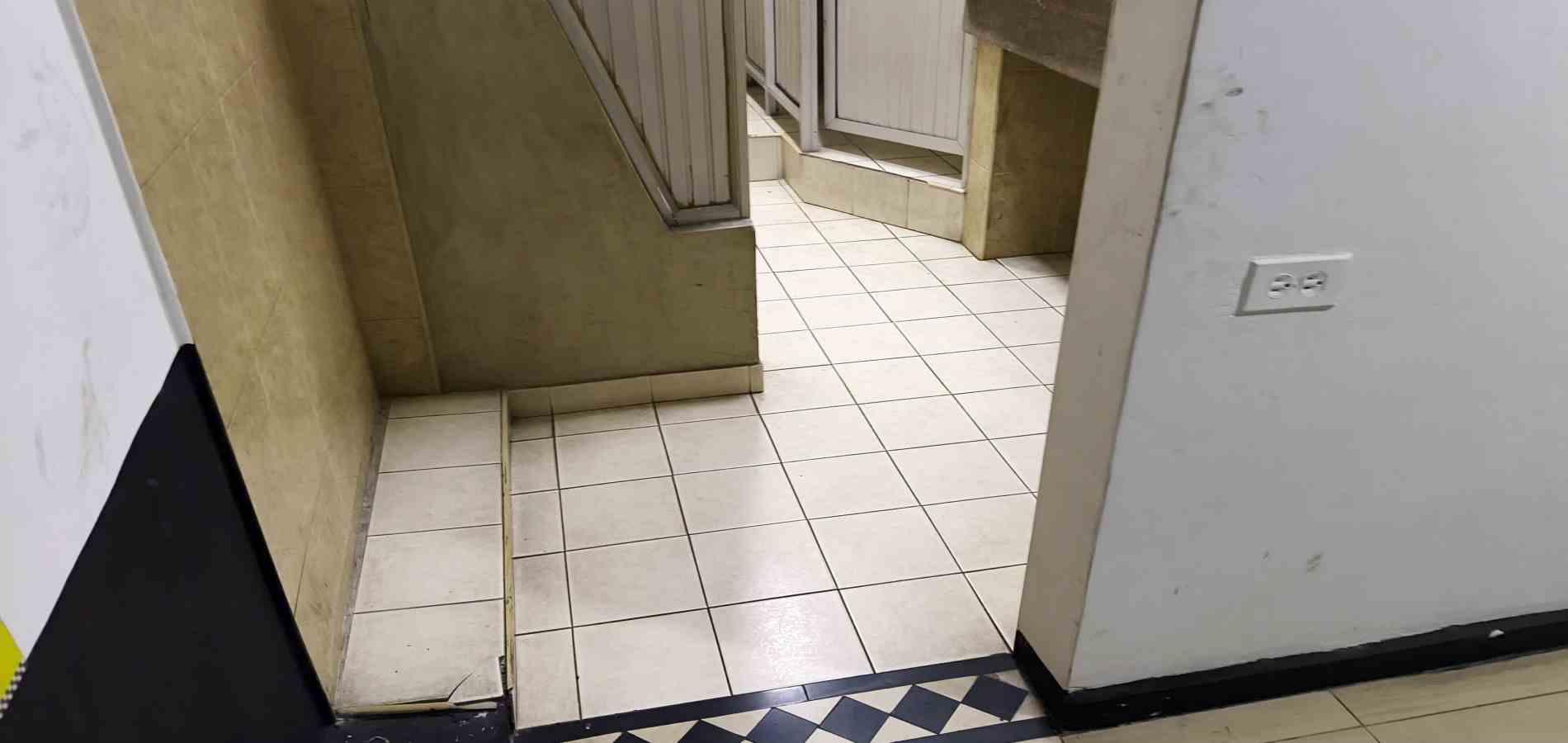 Foto de Local en Arriendo en Centro, Armenia  - 3 - 279066401