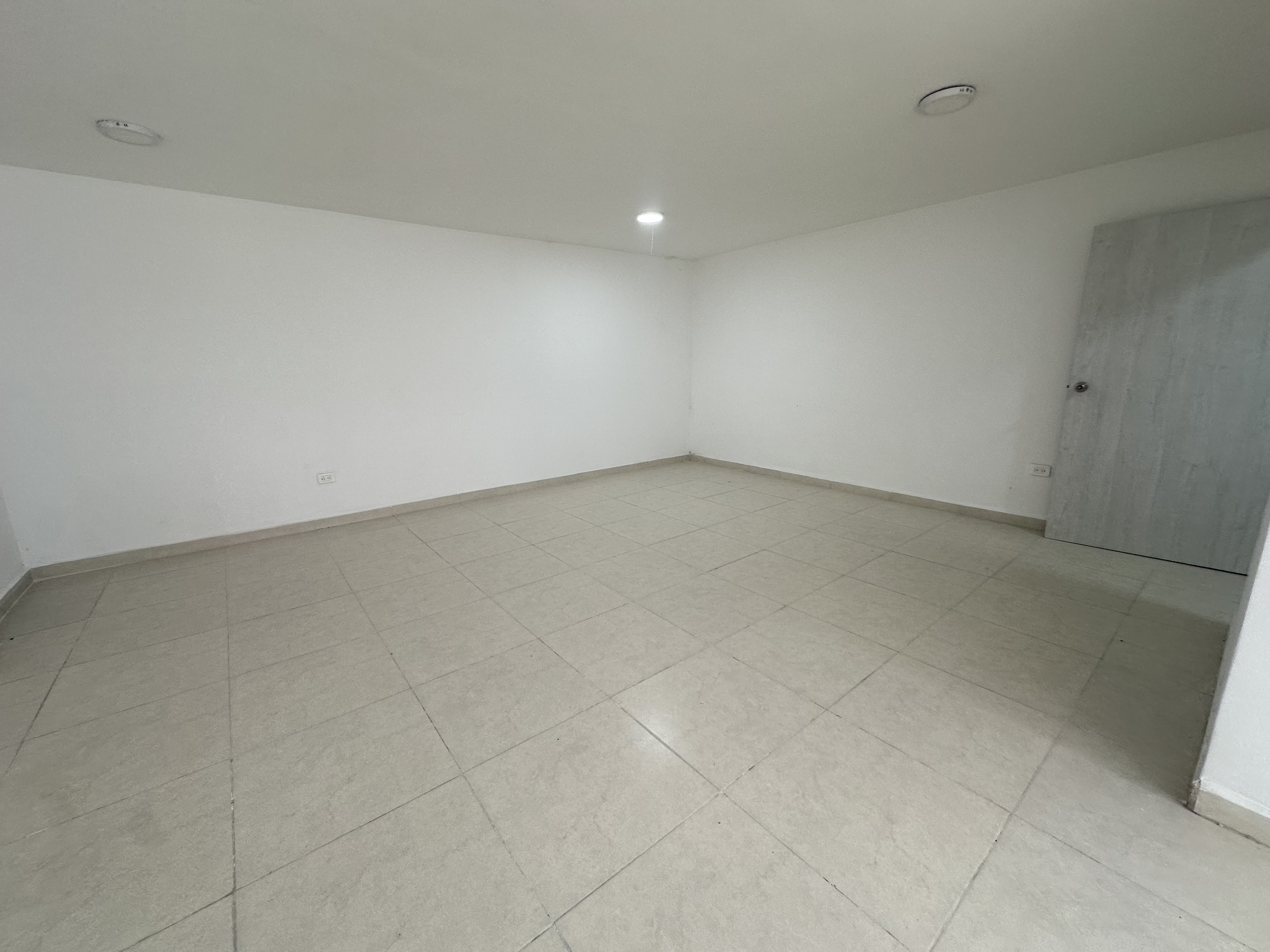 Foto de Local en Arriendo en Av bolivar, Armenia  - 6 - 279068915