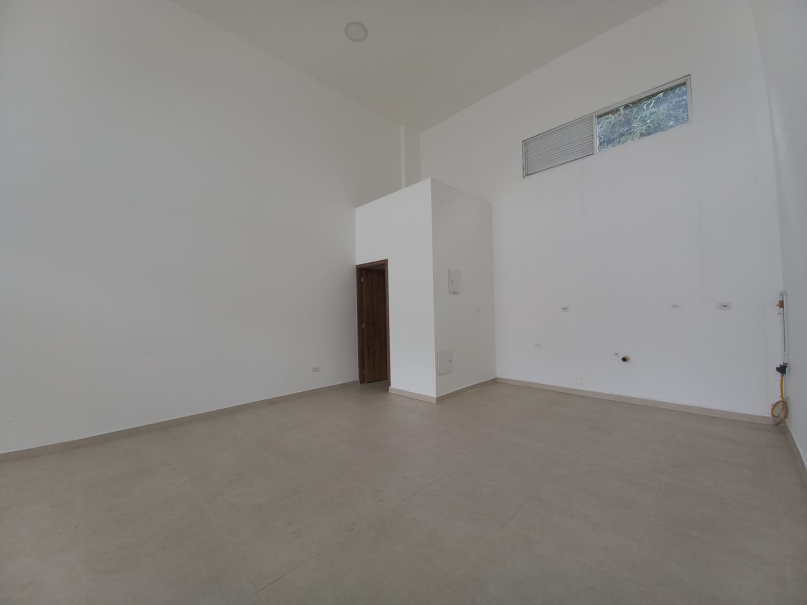 Foto de Local en Venta en Av. la romelia el pollo, Dosquebradas - 8 - 279067621