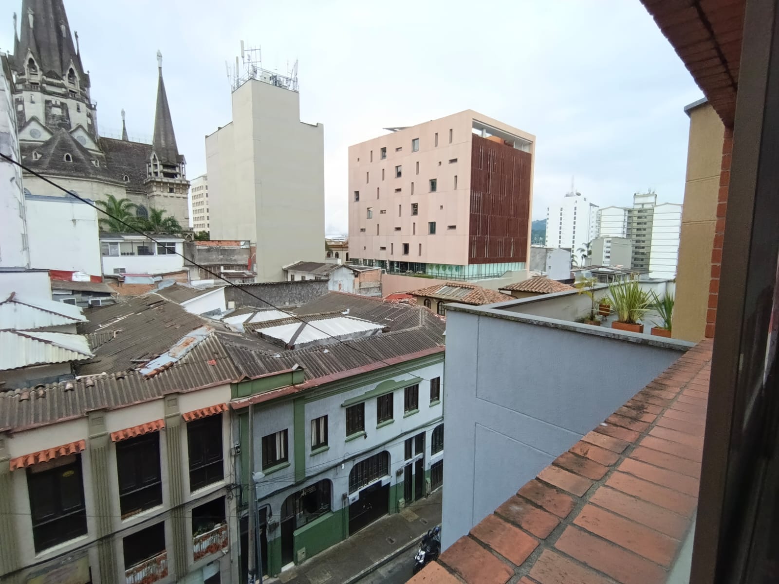 Foto de Oficina en Arriendo en Centro, Manizales - 14 - 279067884
