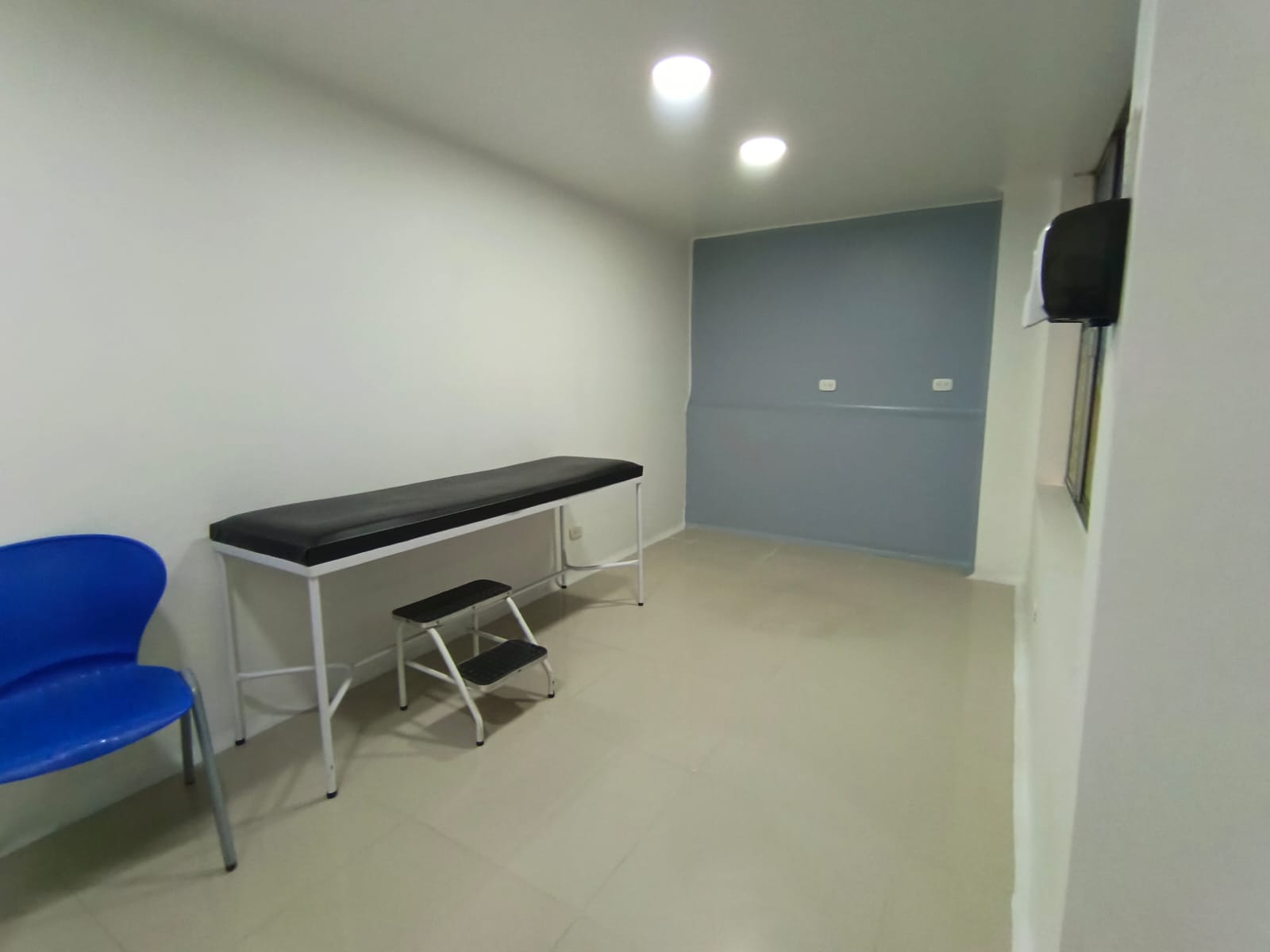 Foto de Consultorio en Arriendo en Versalles, Manizales - 10 - 279069227