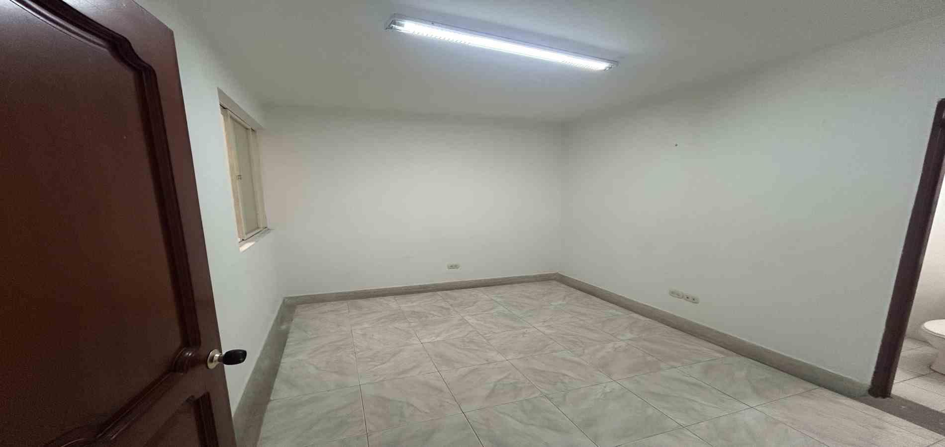 Foto de Oficina en Arriendo en Centro, Pereira - 1 - 279066618