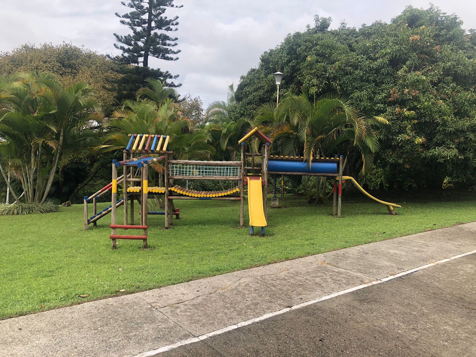 Foto de Casa campestre en Arriendo en Tres puertas, Pereira - 25 - 279054896