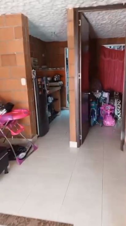 Foto de Casa en Venta en Piamonte, Dosquebradas - 3 - 279062893