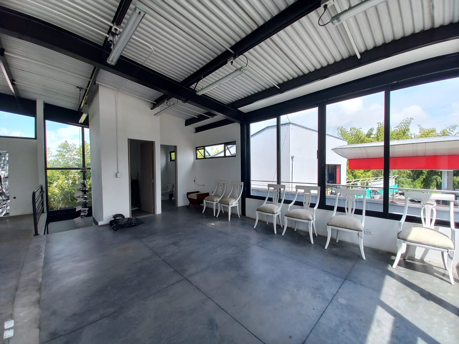 Foto de Local en Arriendo en Via armenia, Pereira - 10 - 279068162