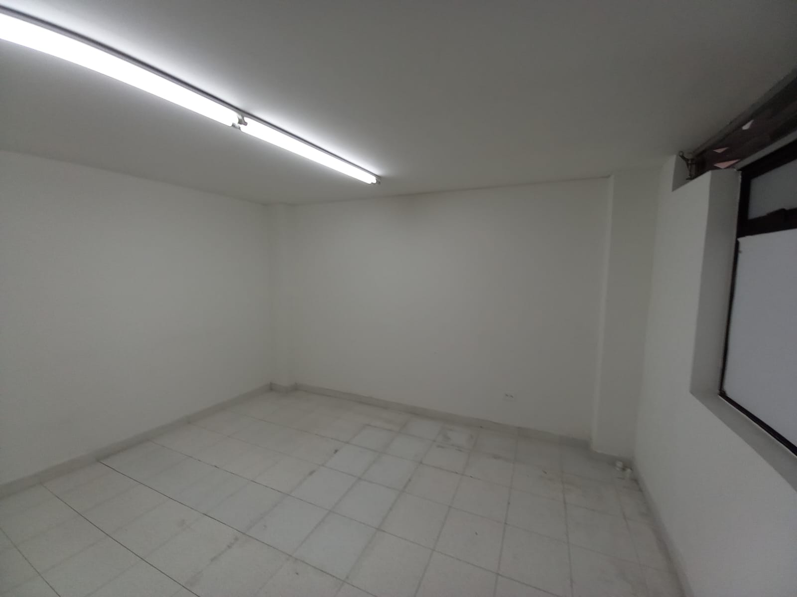 Foto de Oficina en Arriendo en Centro, Manizales - 8 - 18382