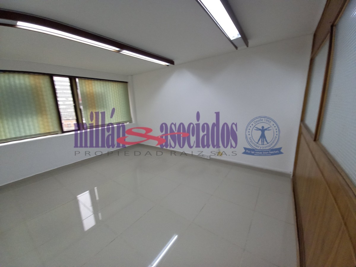 Foto de Oficina en Venta en Centro, Manizales - 8 - 279060917