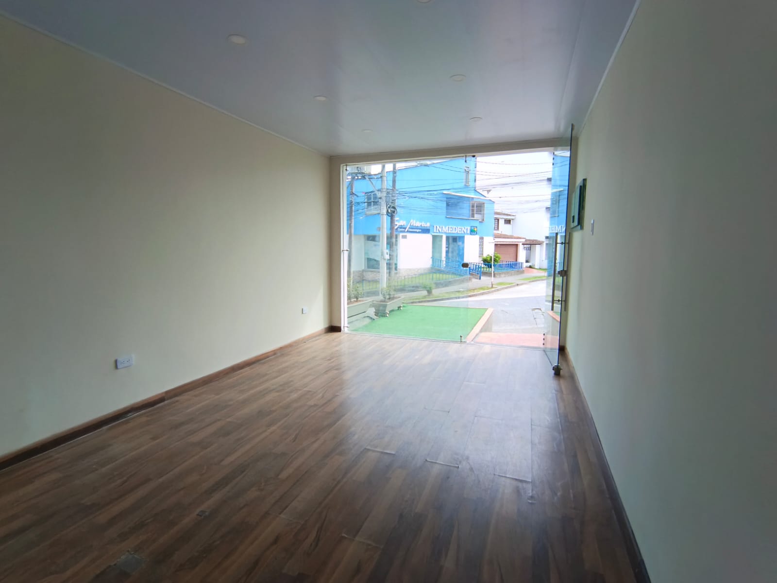Foto de Local en Arriendo en Guayacanes, Manizales - 8 - 28543