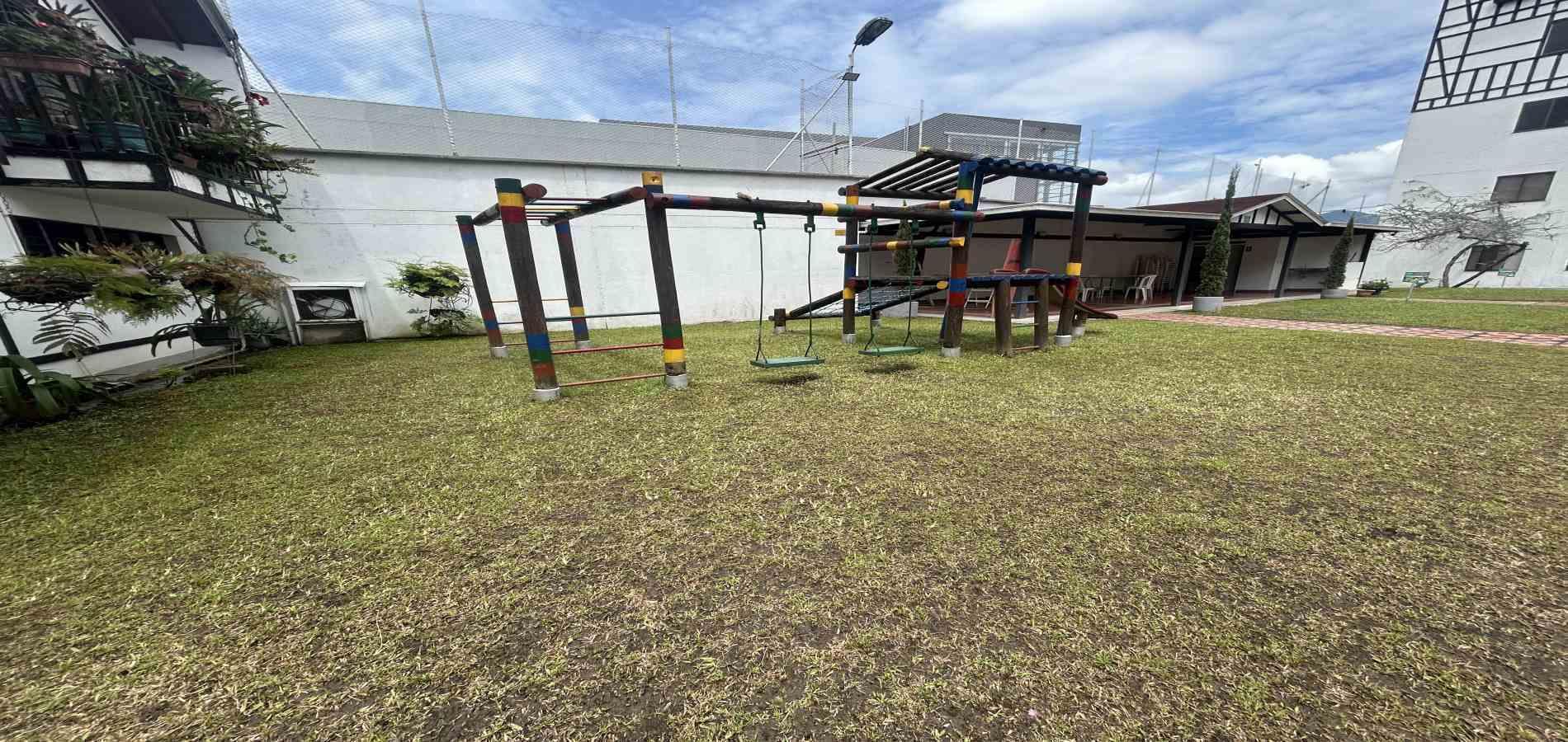 Foto de Casa para Venta en Circunvalar, Pereira - 279067345