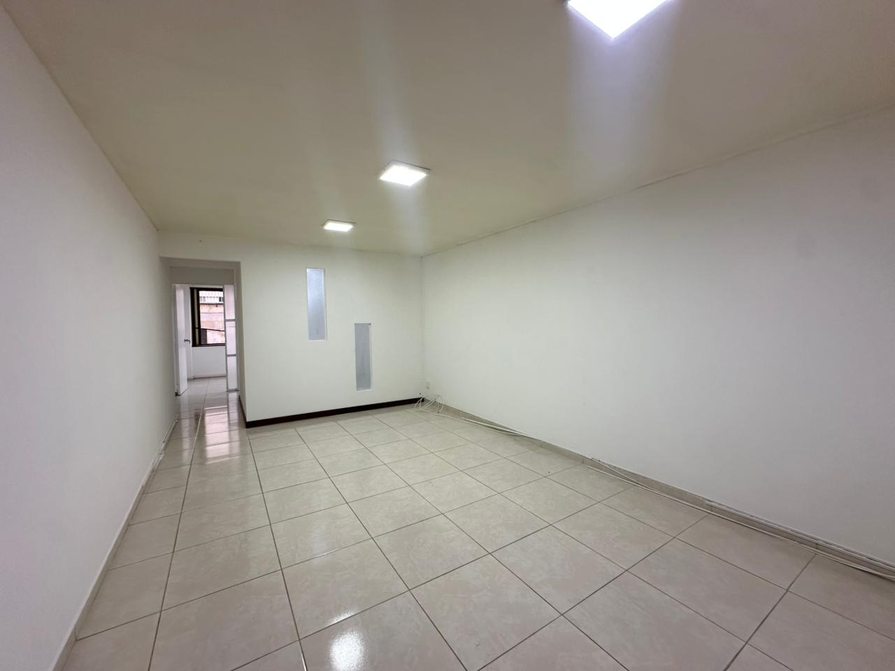Foto de Oficina en Venta en Centro, Manizales - 8 - 279067198