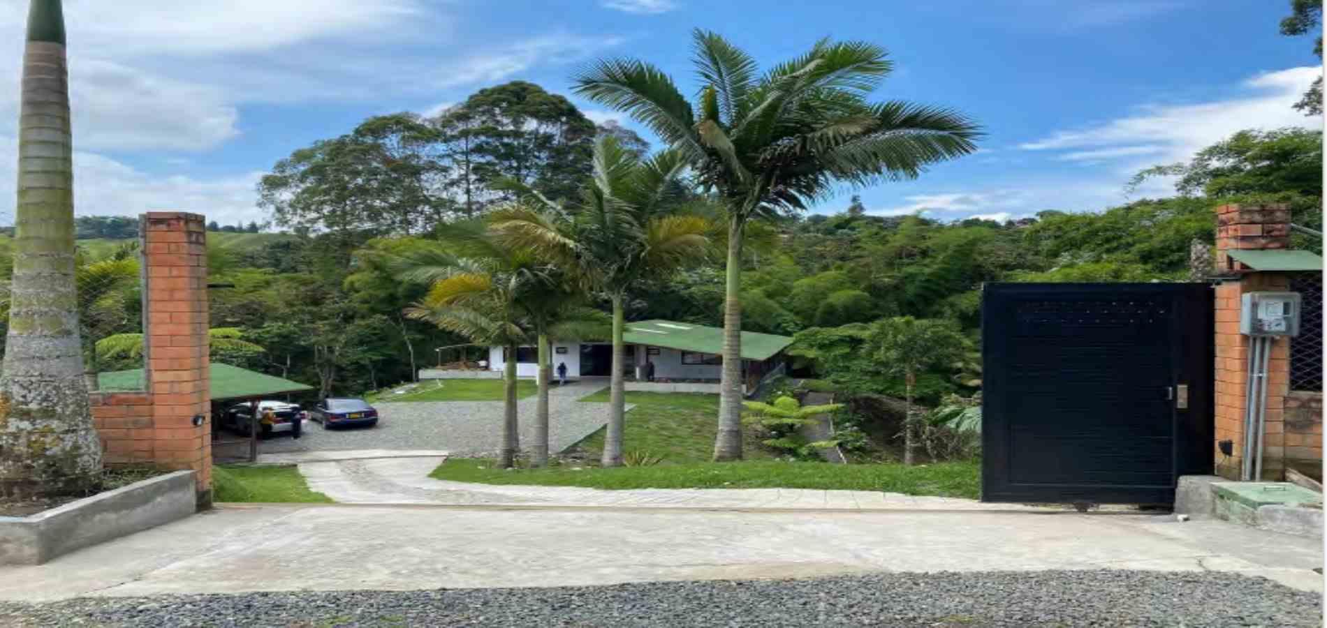 Foto de Casa campestre en Venta en Via armenia, Pereira - 1 - 279056555
