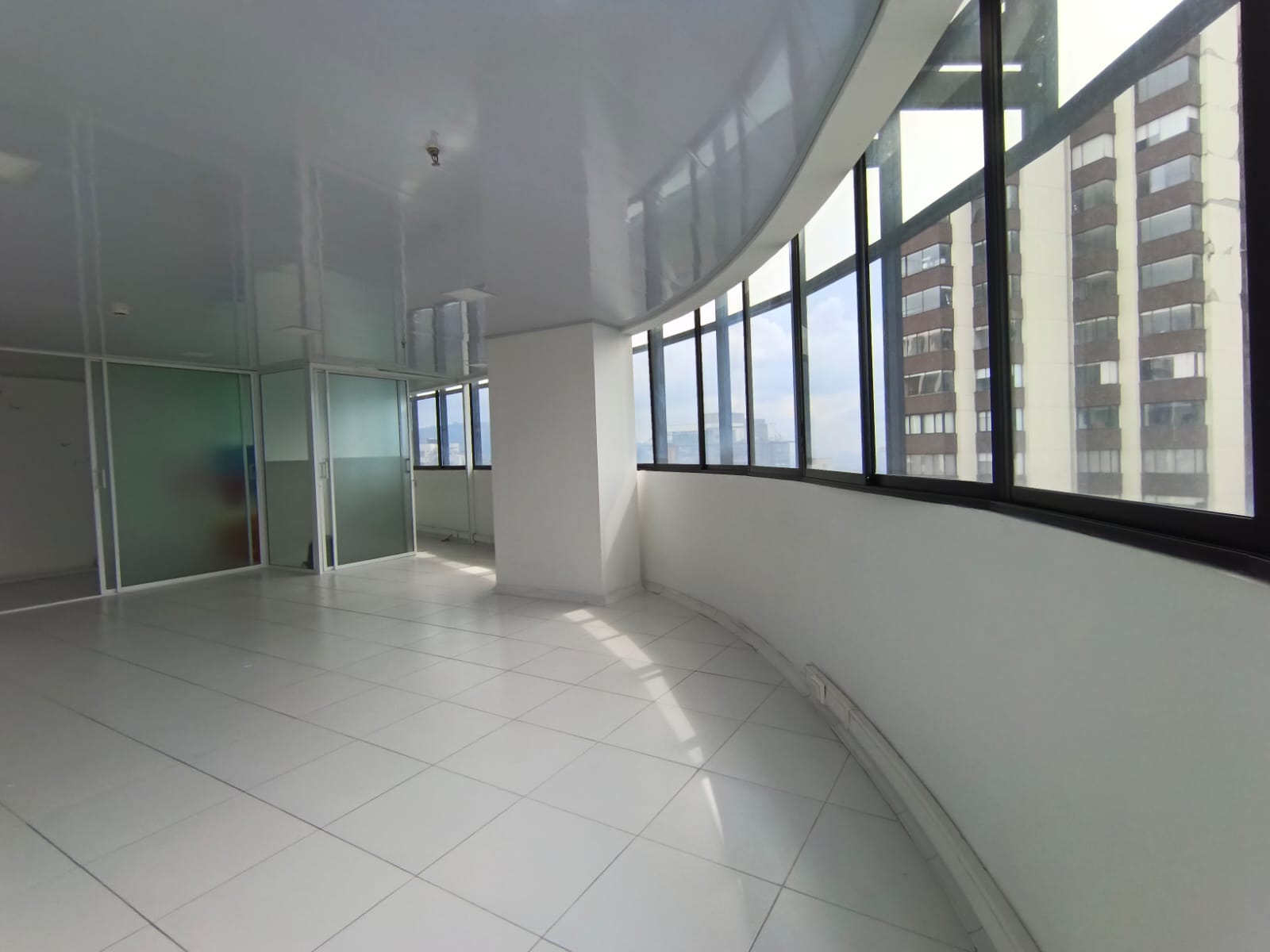 Foto de Oficina en Venta en Avenida santander , Manizales - 10 - 279070010
