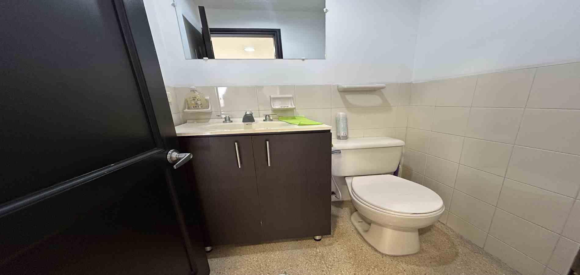 Foto de Oficina en Arriendo en Centro, Pereira - 9 - 279068183