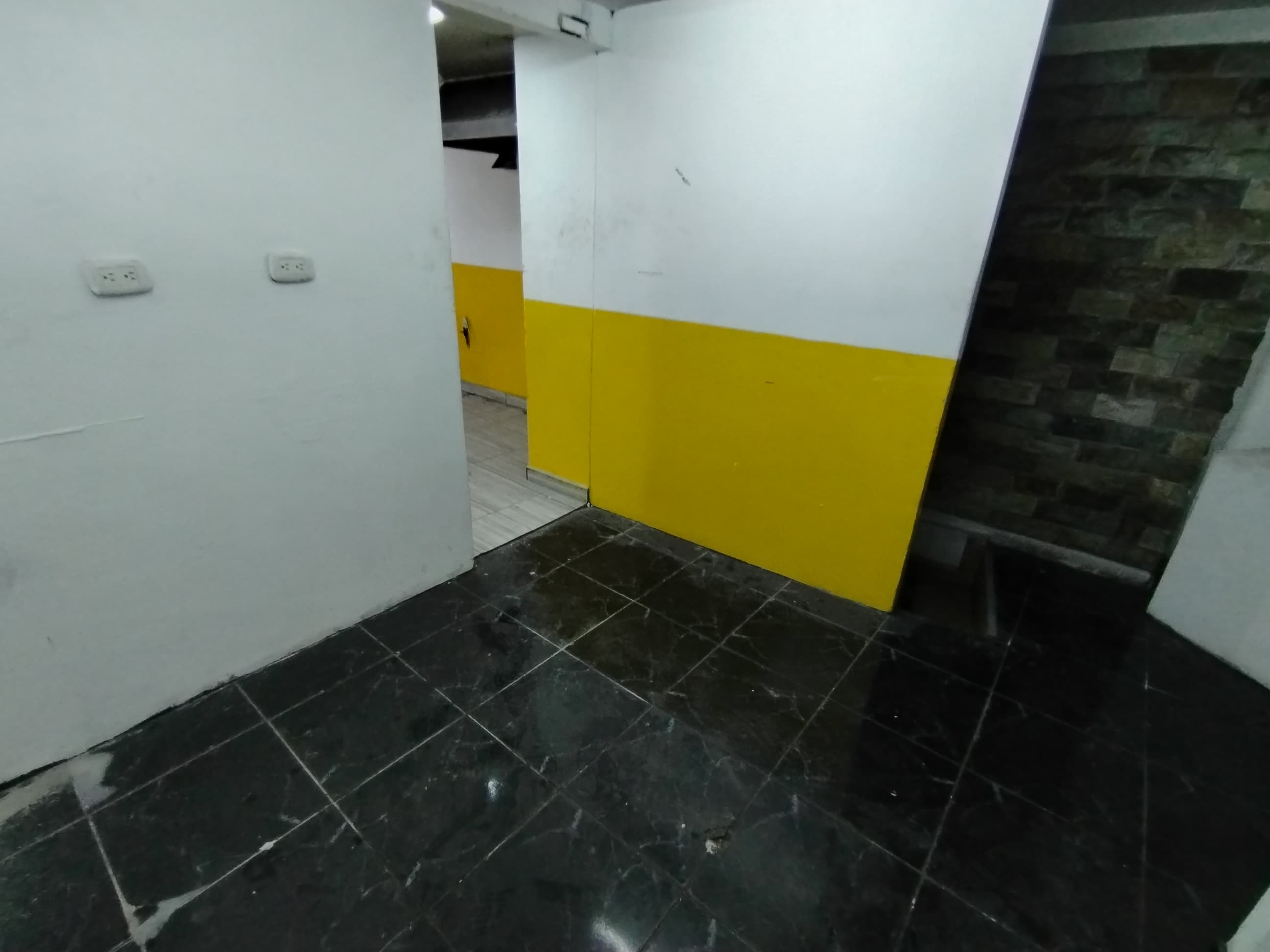 Foto de Local en Arriendo en Circunvalar, Pereira - 12 - 51359