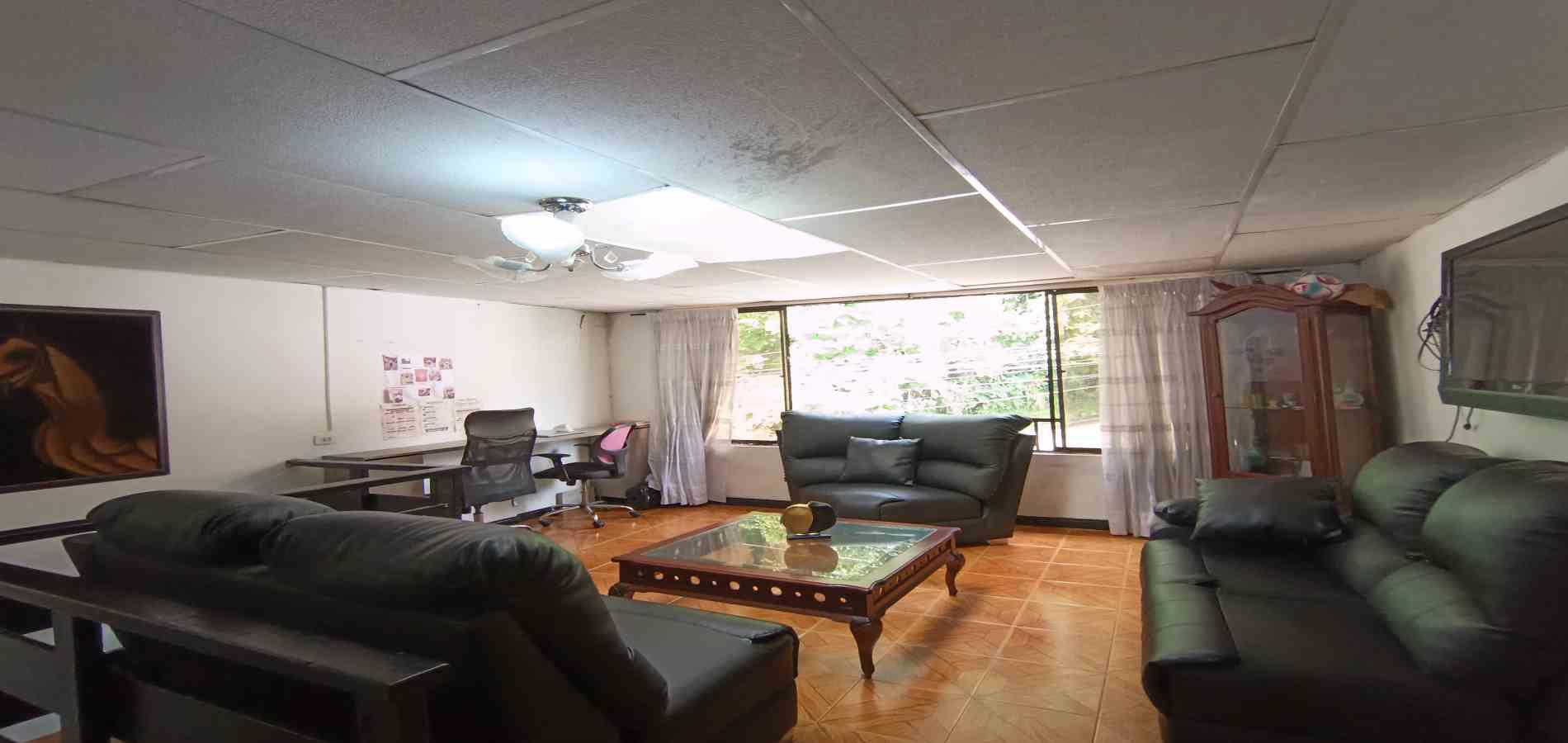 Foto de Casa para Venta en Alcazares, Manizales - 279068900