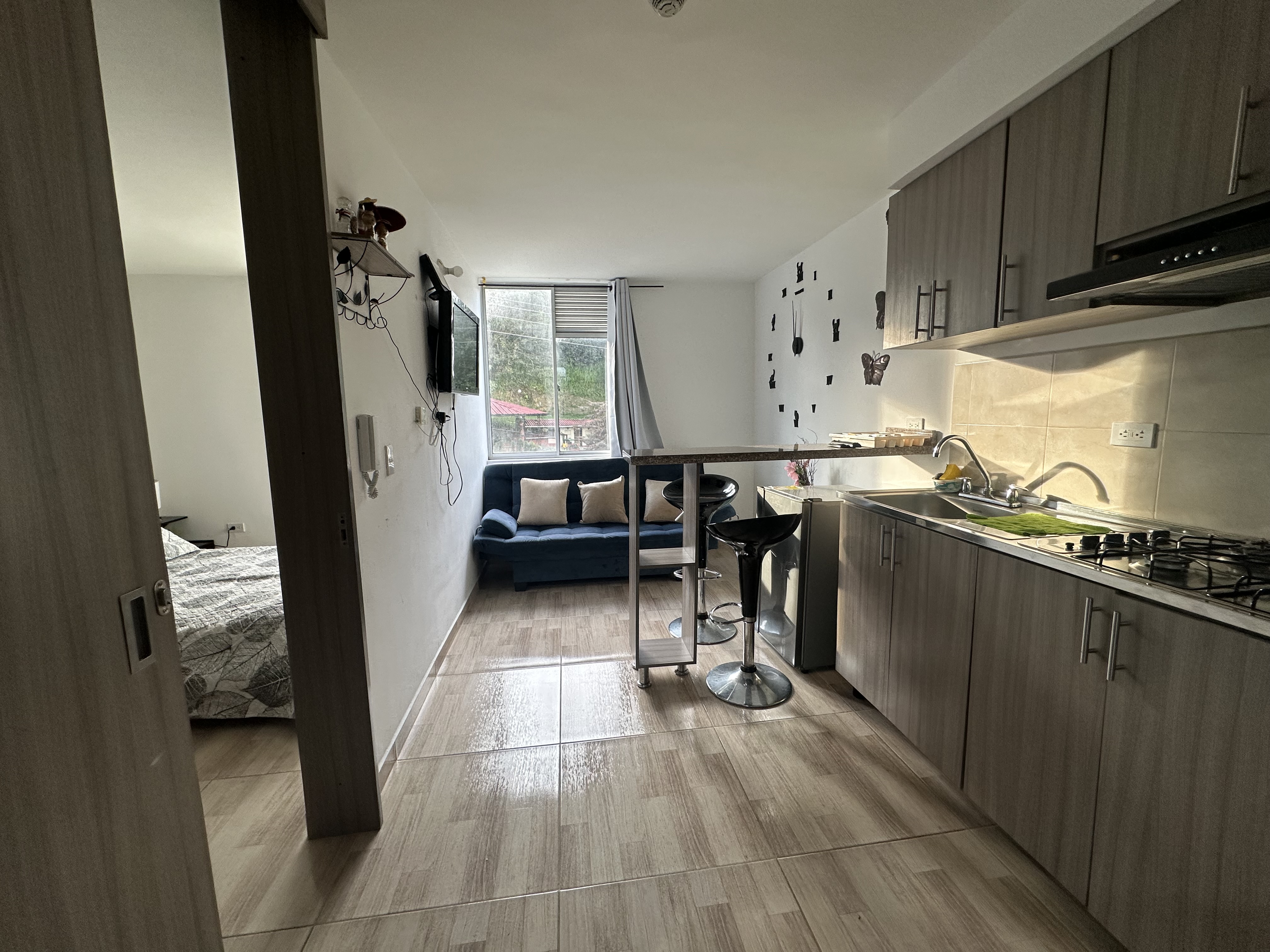 Foto de Apartaestudio para Arriendo en Av bolivar, Armenia  - 279069474