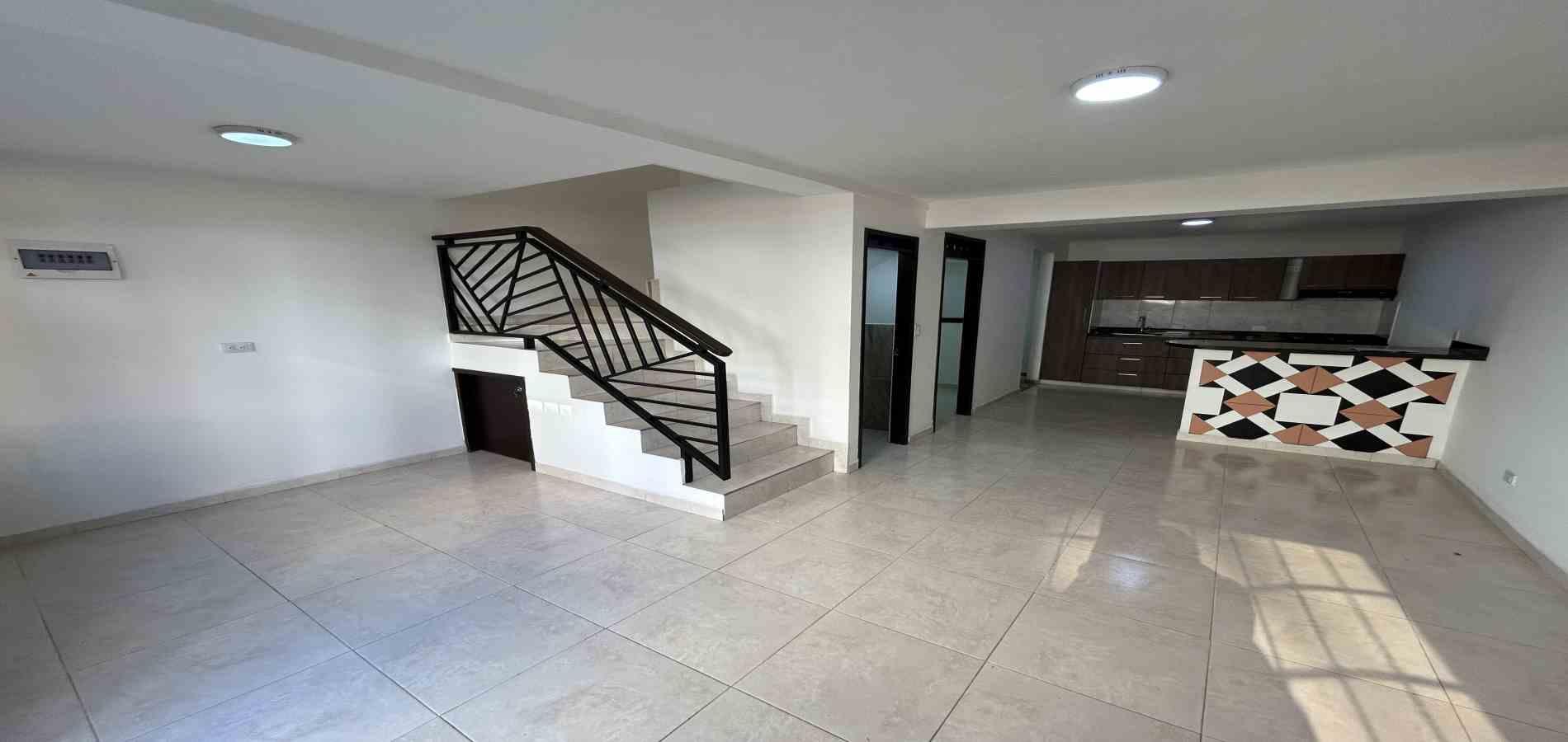 Foto de Casa para Arriendo en Av ferrocarril, Dosquebradas - 279068710