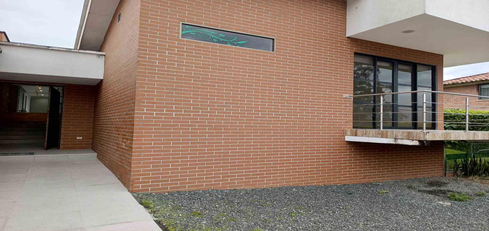 Foto de Casa campestre en Venta en Av. la romelia el pollo, Dosquebradas - 74 - 279061808