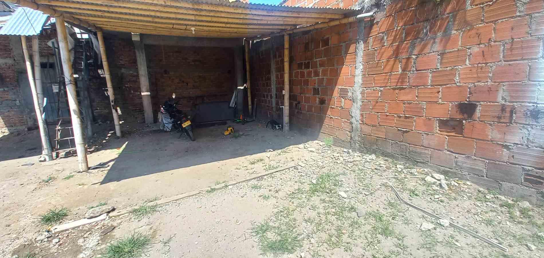 Foto de Lote / terreno en Venta en Barrio popular, Armenia  - 17 - 279058435