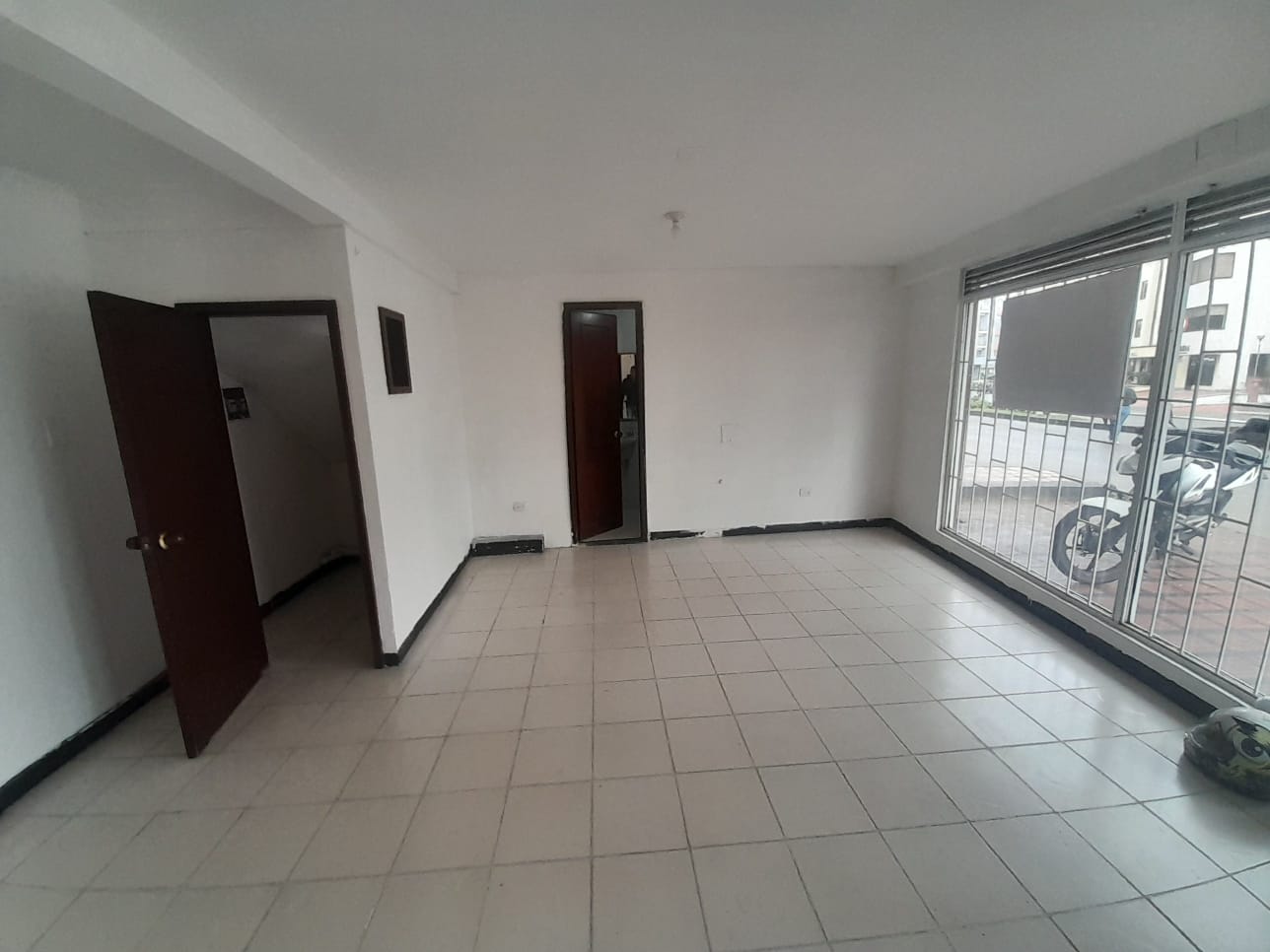 Foto de Local en Venta en Palogrande, Manizales - 4 - 279057742