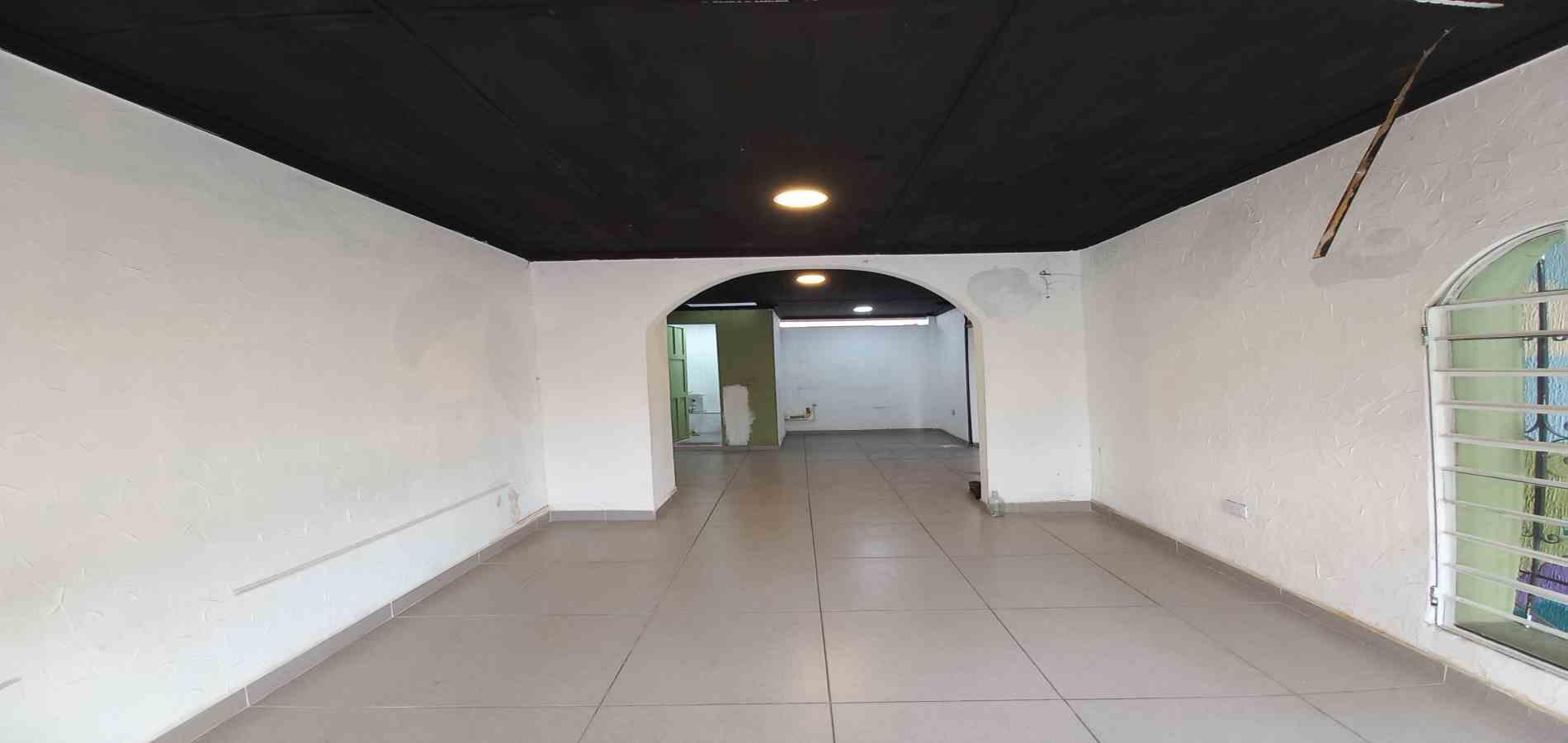 Foto de Local en Arriendo en Circunvalar, Pereira - 2 - 279068663