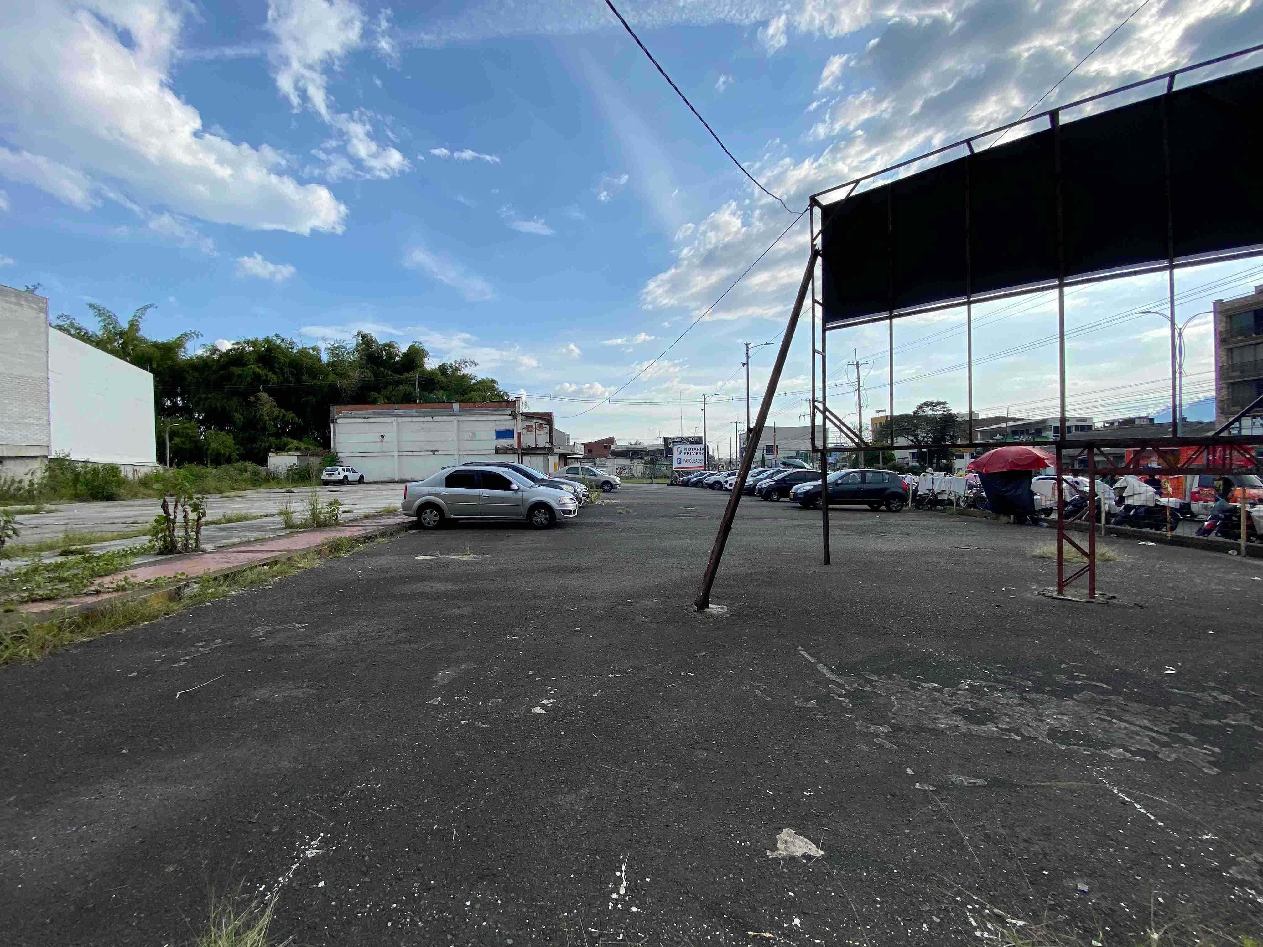 Foto de Lote / terreno en Venta en Av ferrocarril, Dosquebradas - 8 - 279056568