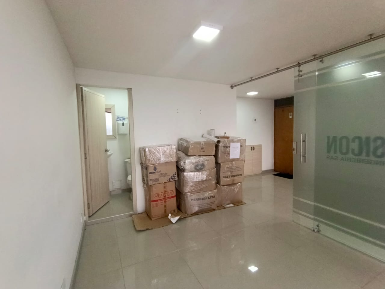 Foto de Oficina en Venta en Centro, Manizales - 9 - 279063769