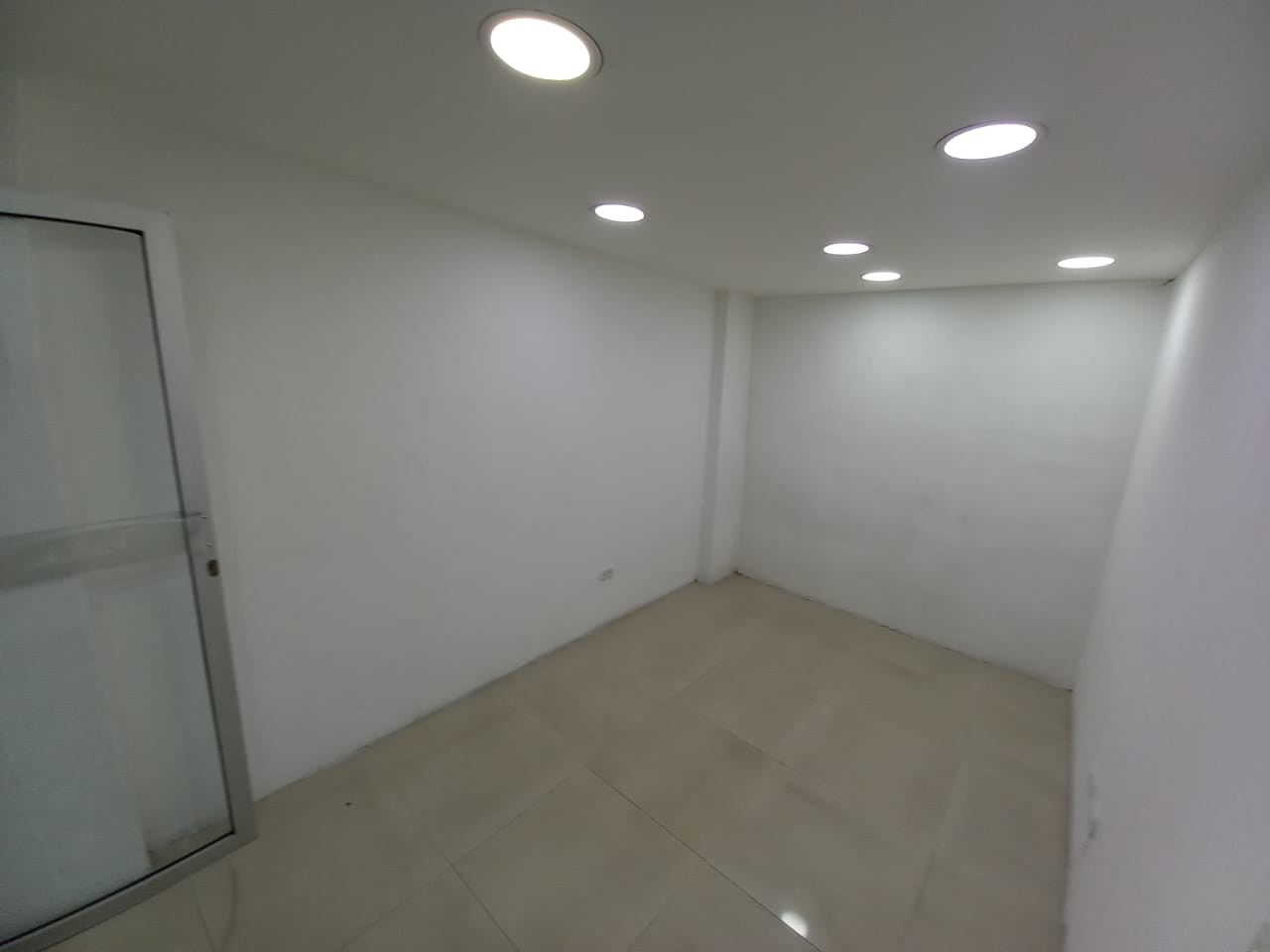 Foto de Local en Arriendo en Los agustinos, Manizales - 5 - 279053211