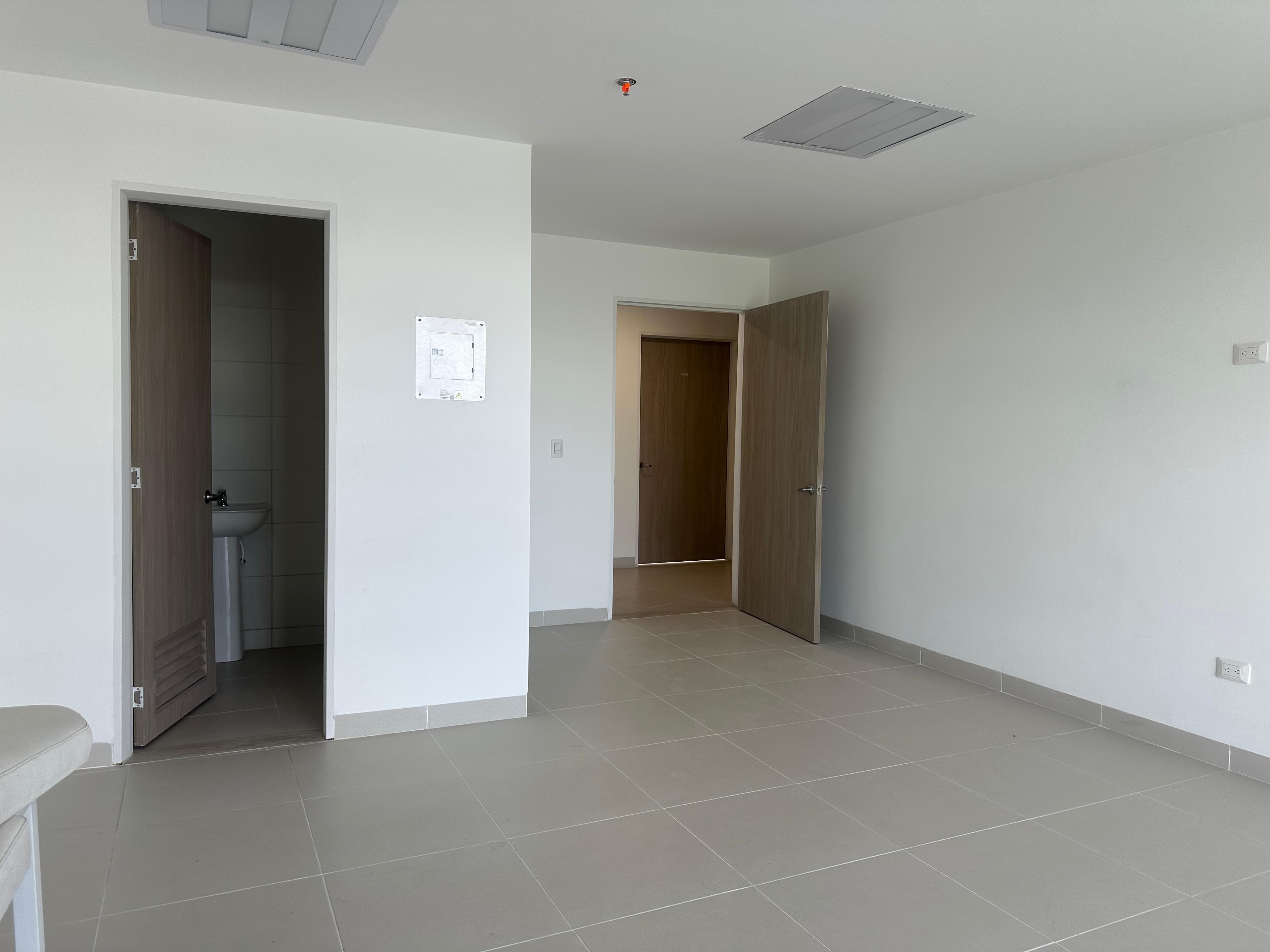 Foto de Consultorio en Arriendo en Avenida 30 de agosto, Pereira - 4 - 279065607