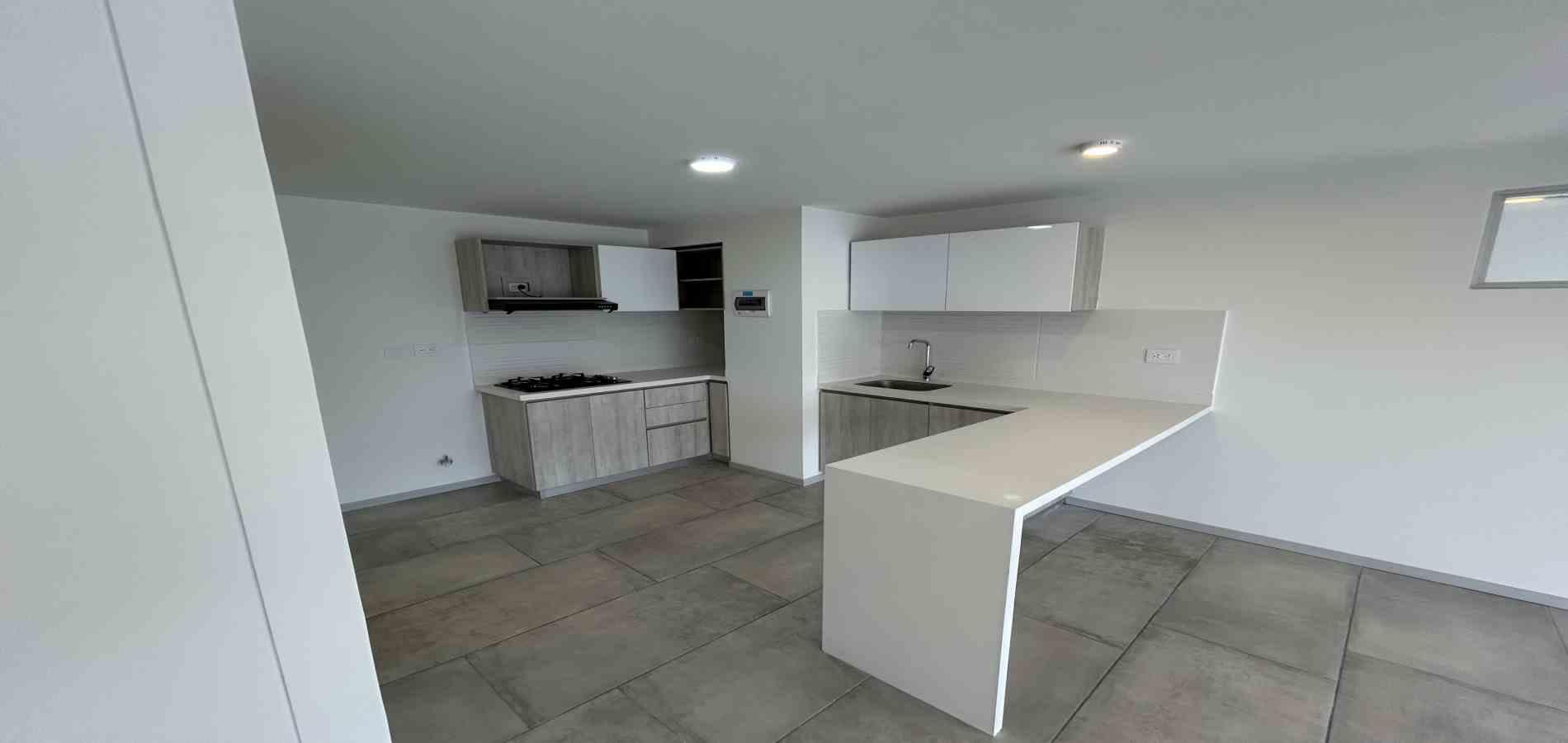 Foto de Apartamento para Arriendo en Avenida 30 de agosto, Pereira - 279070120