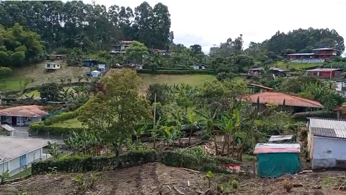 Foto de Lote / terreno en Venta en Vereda yarumal, Pereira - 1 - 279065326