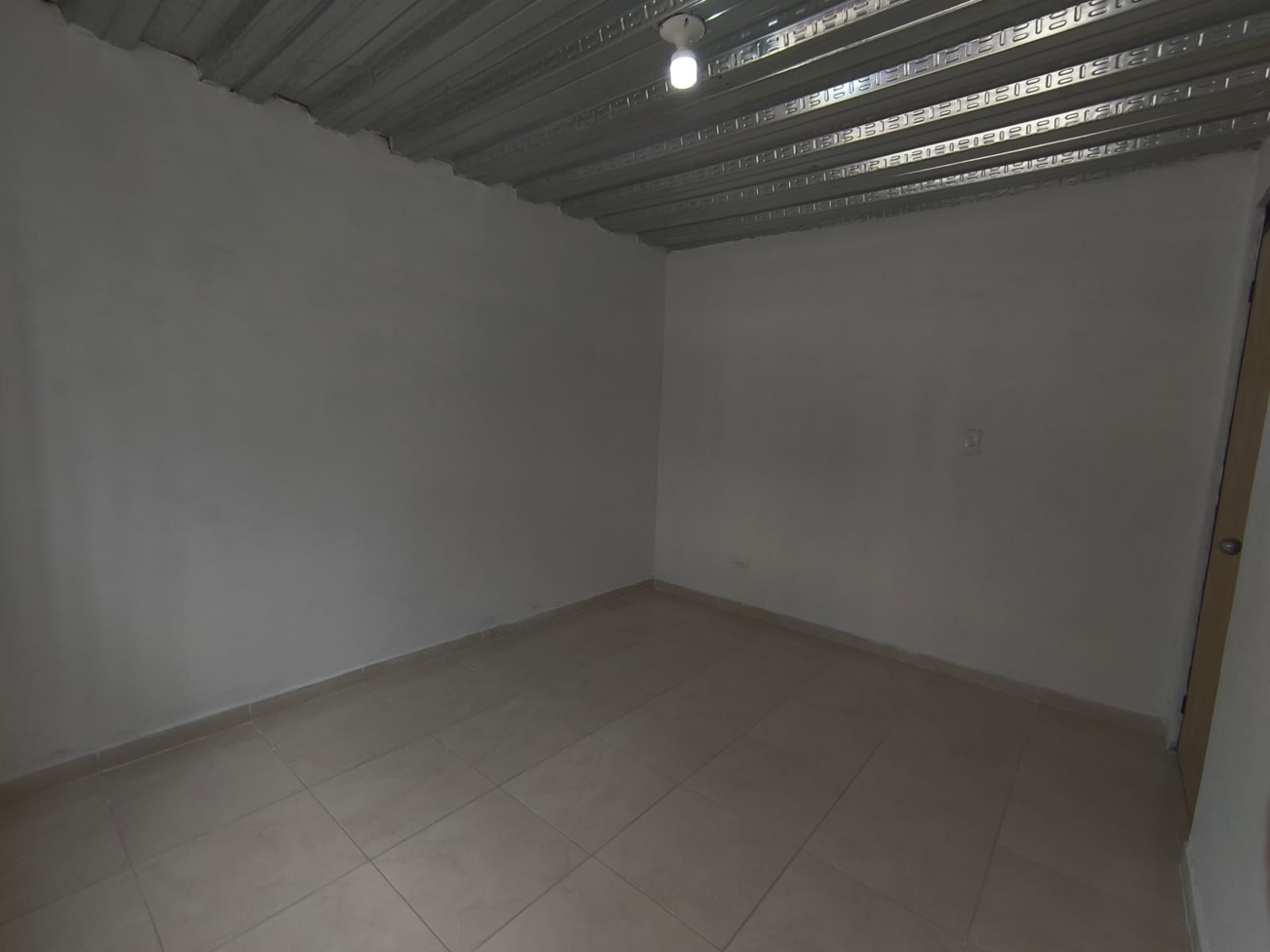 Foto de Casa en Venta en UrbanizaciÓn milagroso , Chinchina - 10 - 279067121