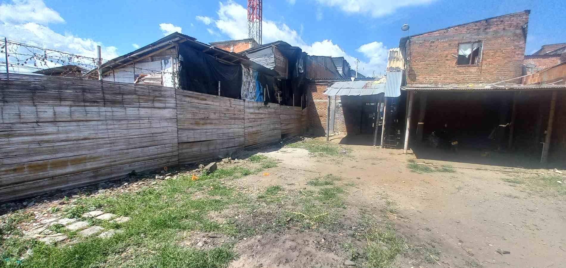 Foto de Lote / terreno en Venta en Barrio popular, Armenia  - 3 - 279058435