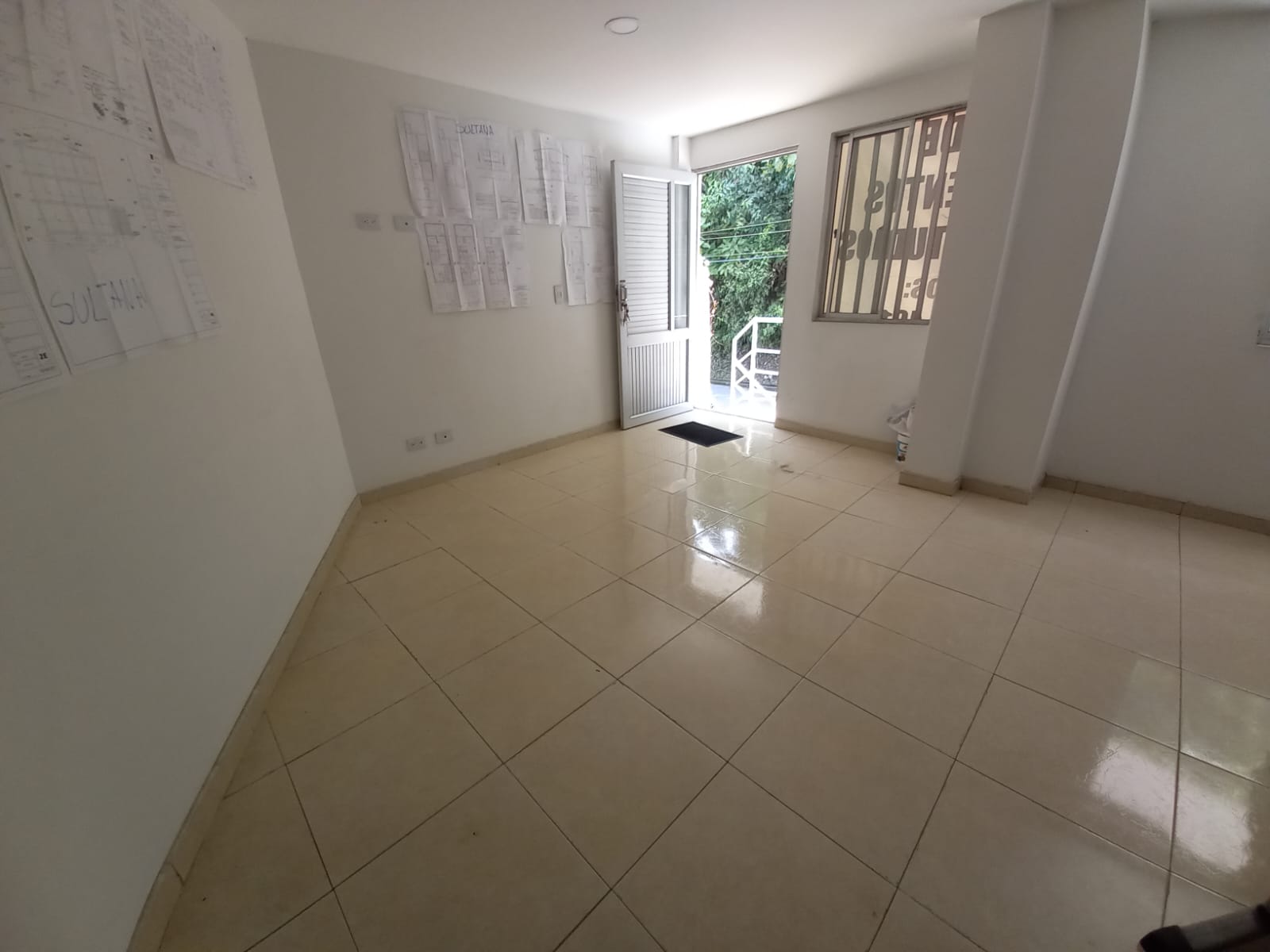 Foto de Local en Venta en Alcazares, Manizales - 3 - 53079