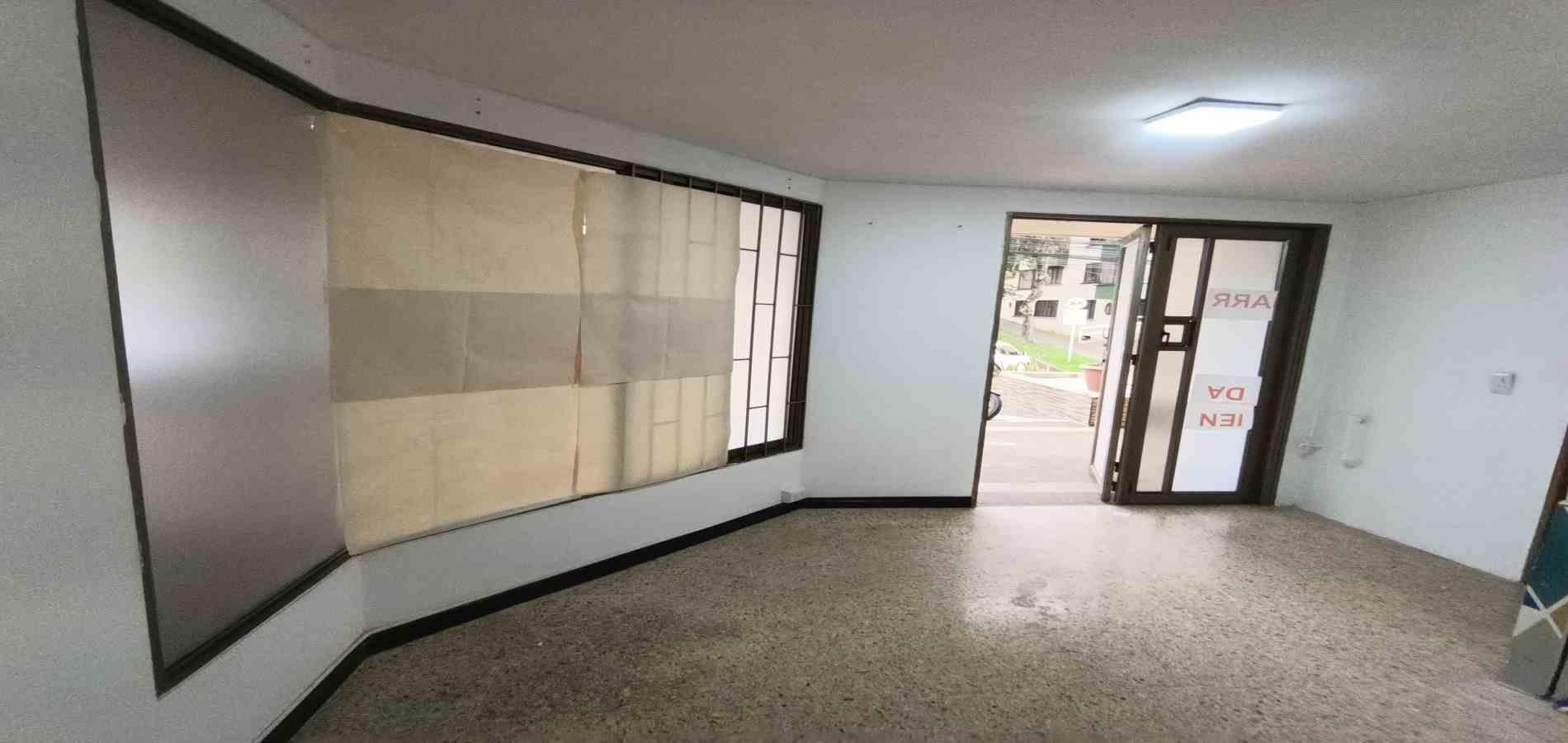 Foto de Local en Arriendo en Versalles, Manizales - 2 - 279062938