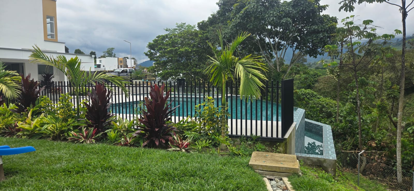 Foto de Lote / terreno en Venta en Barcelona, Calarca - 7 - 279068861